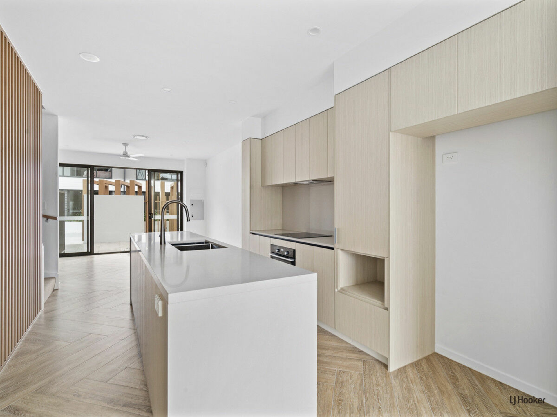 16/56 Harbourview Drive, HOPE ISLAND