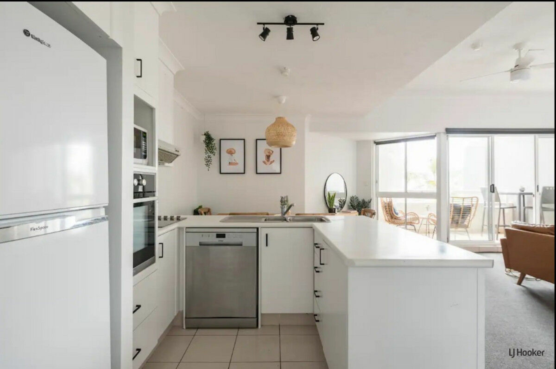 22/14 Jefferson Lane, PALM BEACH
