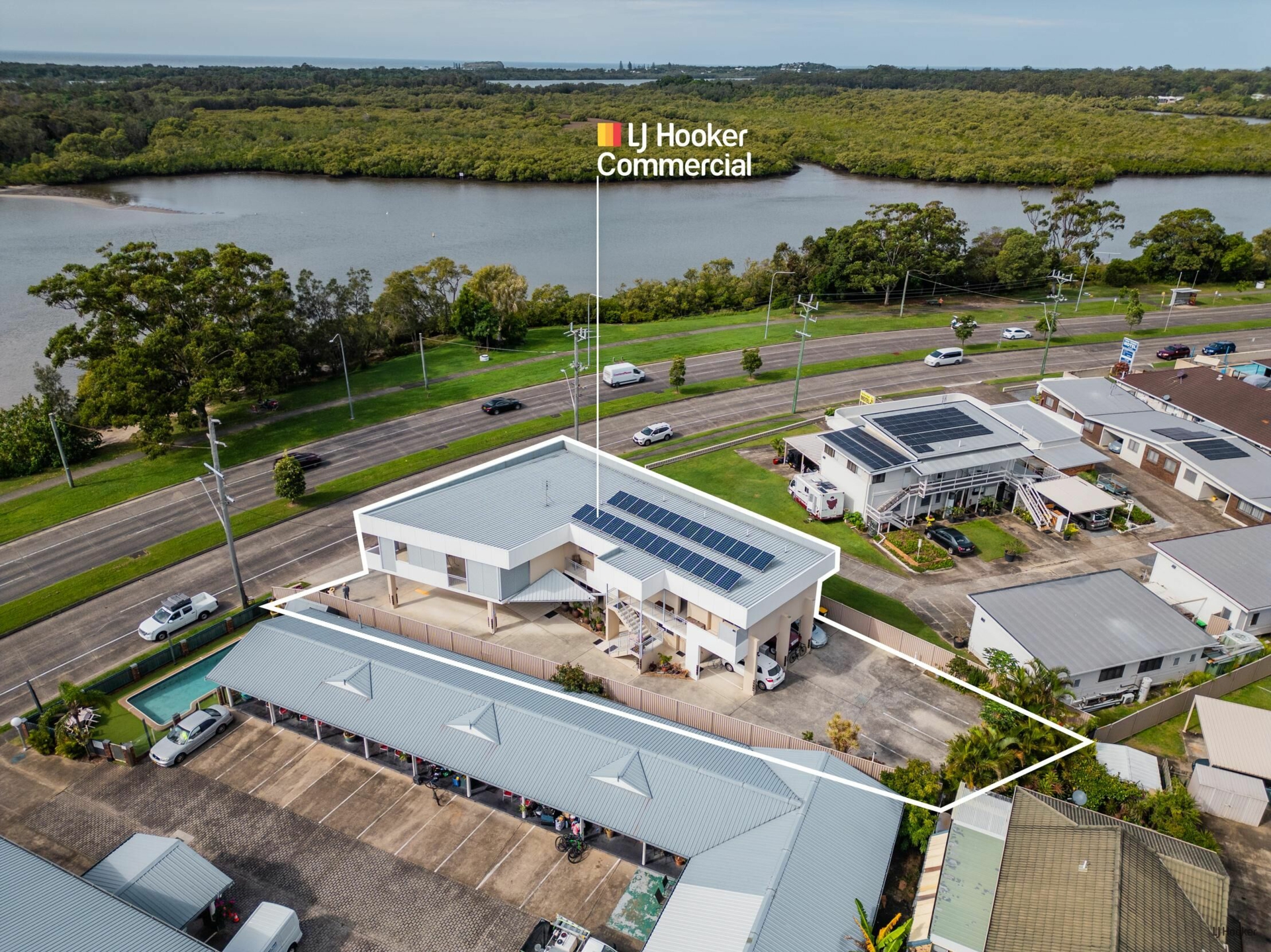 13 Minjungbal Drive, TWEED HEADS SOUTH
