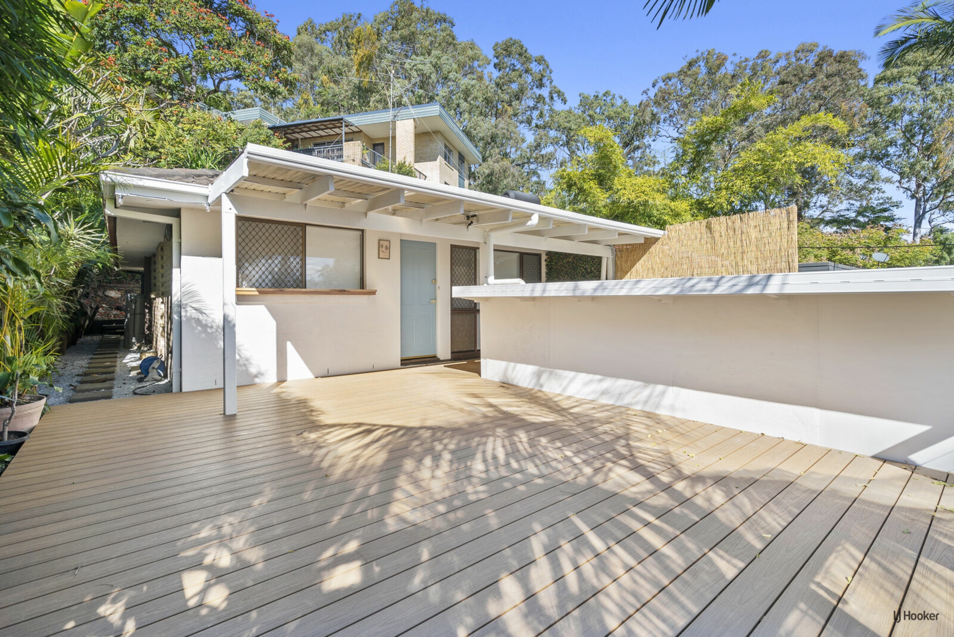 1/68A West Burleigh Road, BURLEIGH HEADS
