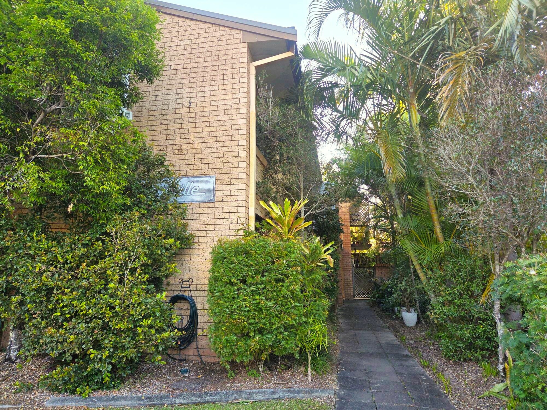 1/8 Nalla Court, PALM BEACH