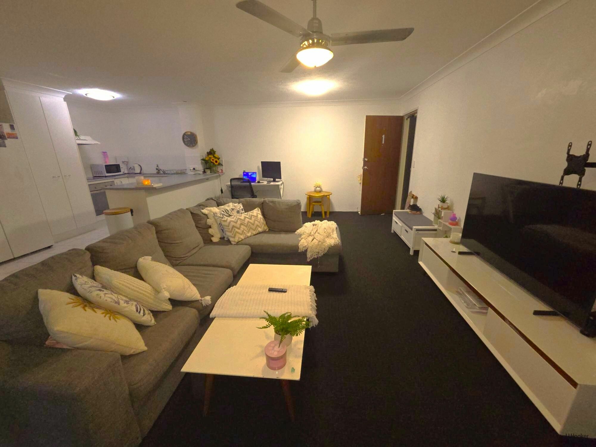 1/8 Nalla Court, PALM BEACH