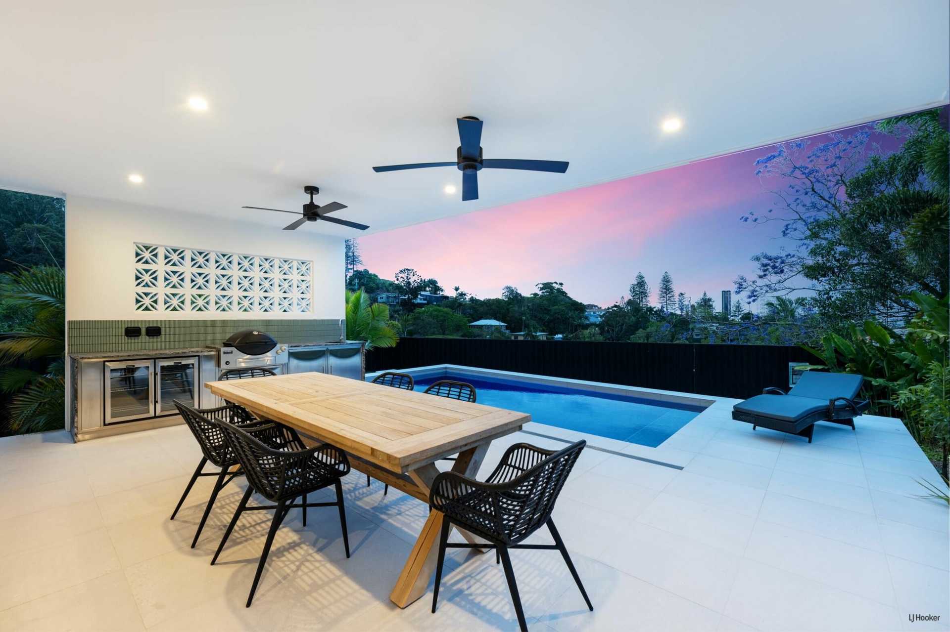 7 Tooloon Street, Coolangatta