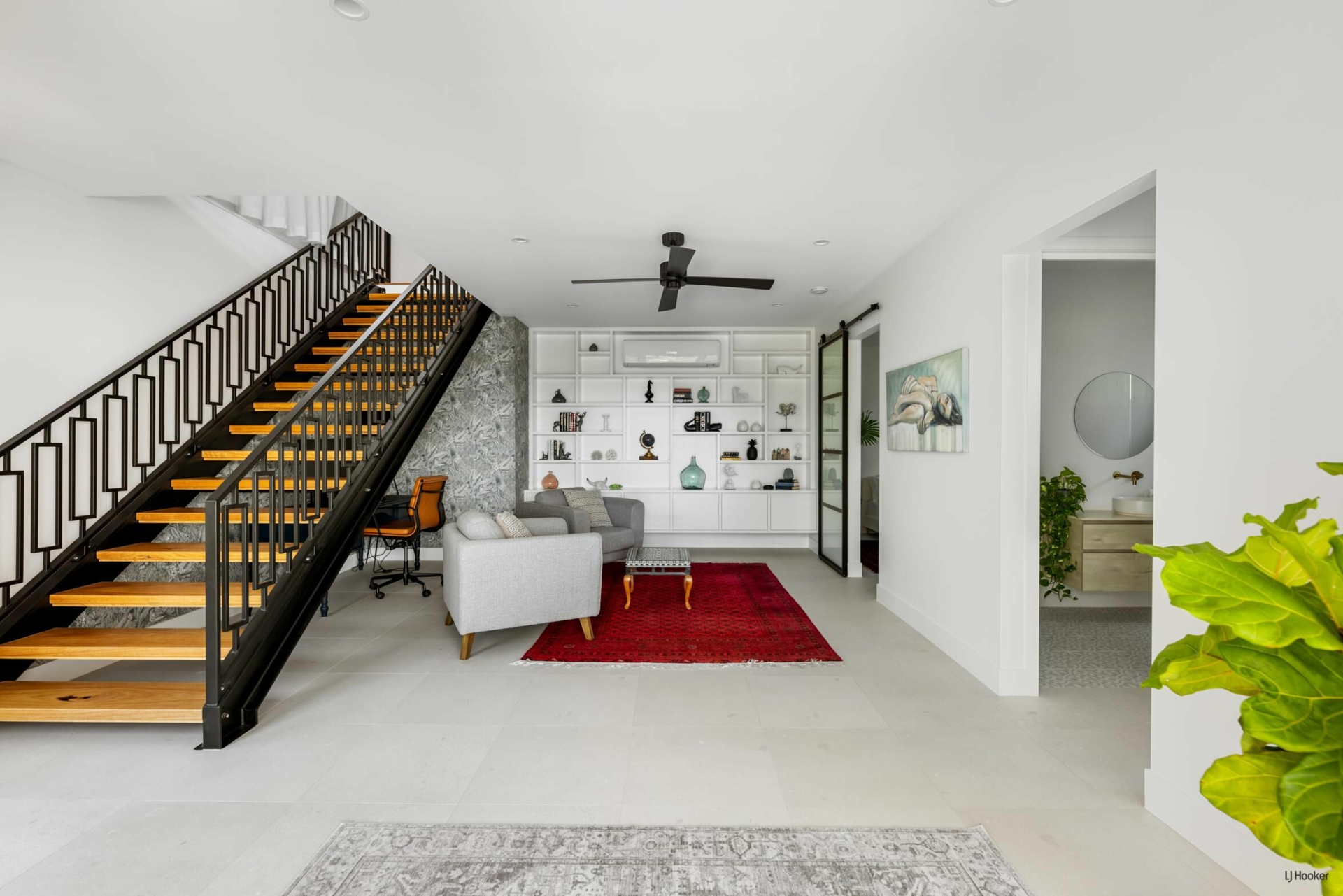 7 Tooloon Street, Coolangatta