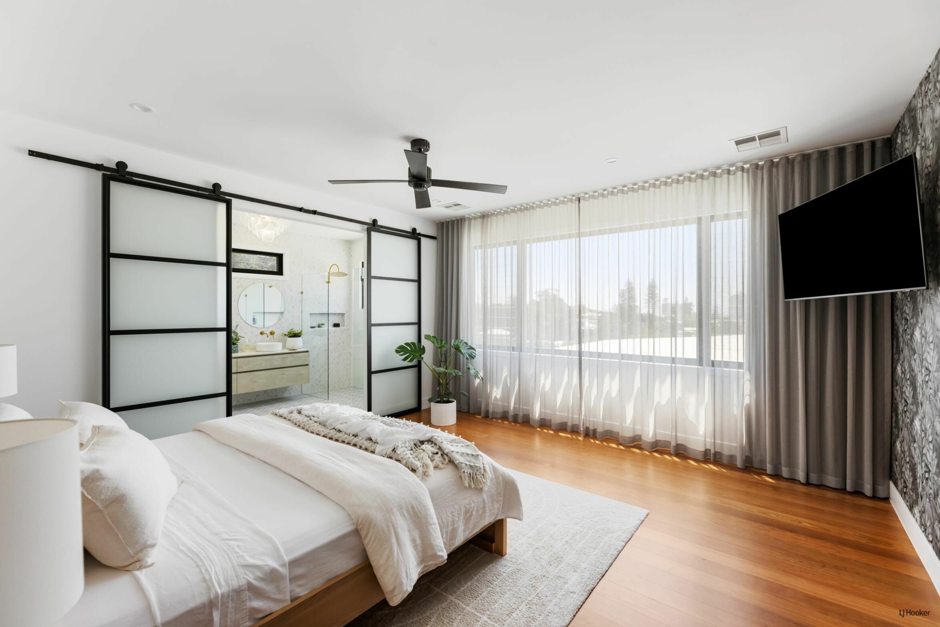 7 Tooloon Street, Coolangatta