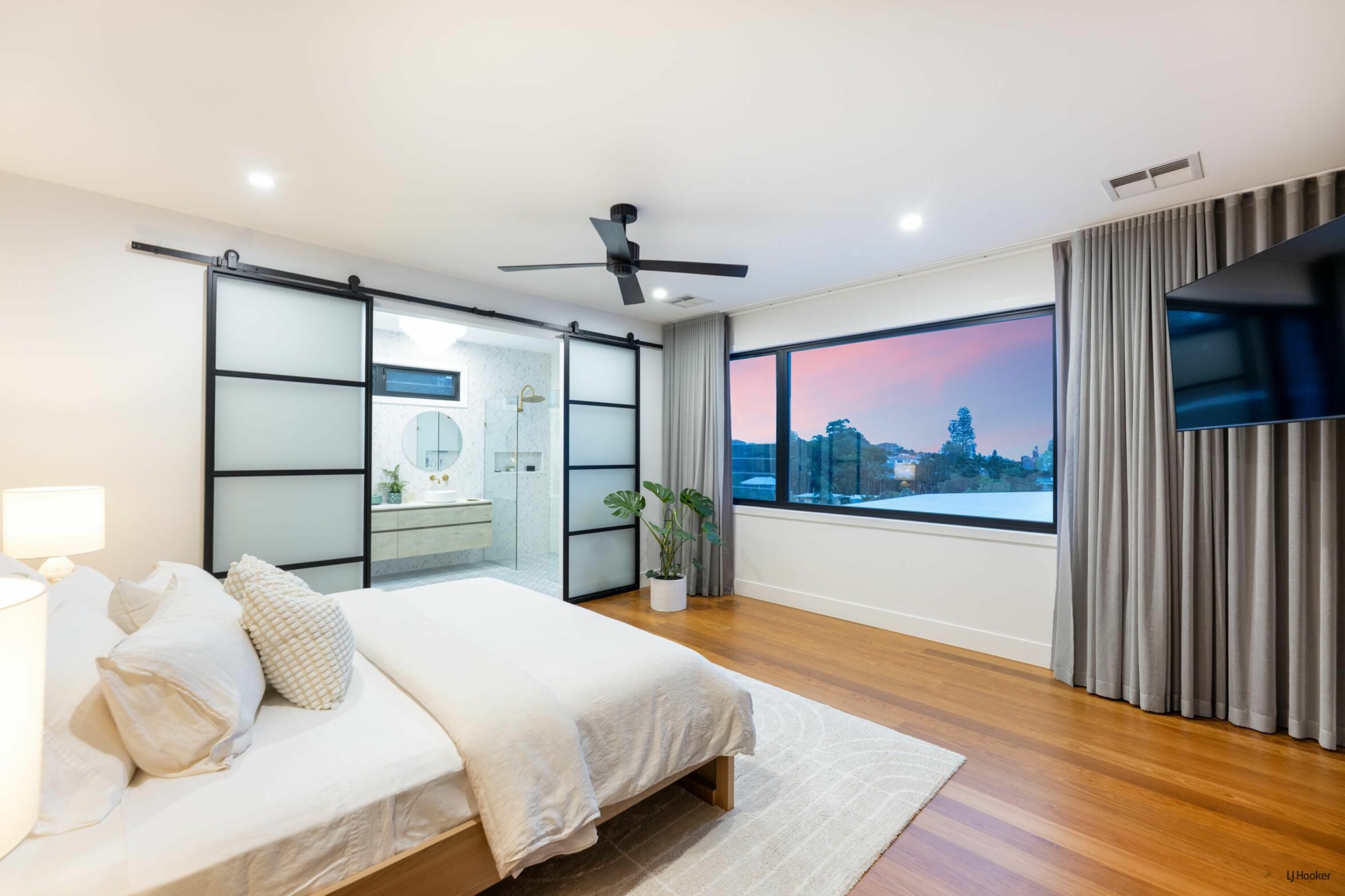 7 Tooloon Street, Coolangatta