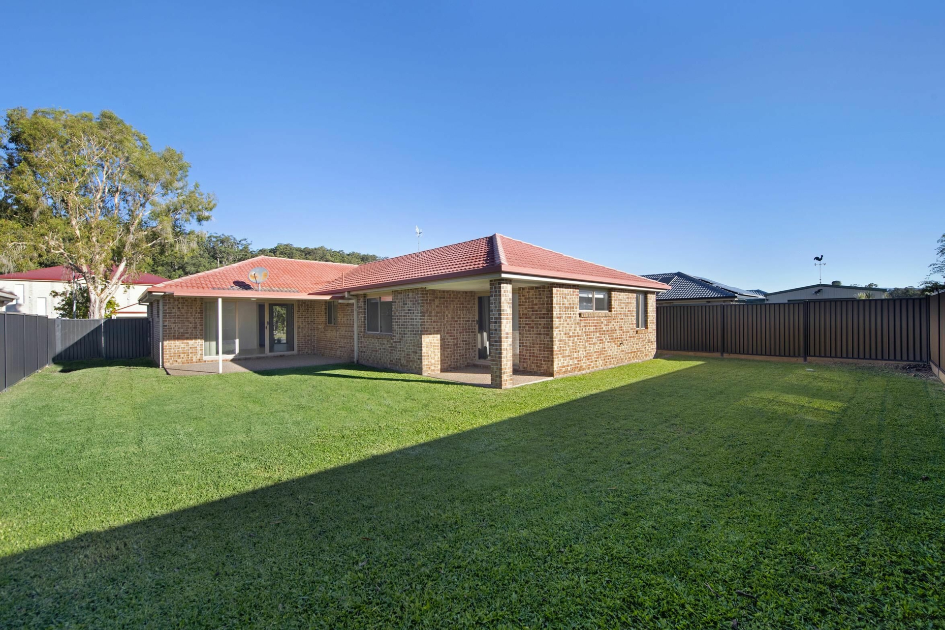 16 Chippendale Crescent — photo 18 of 19