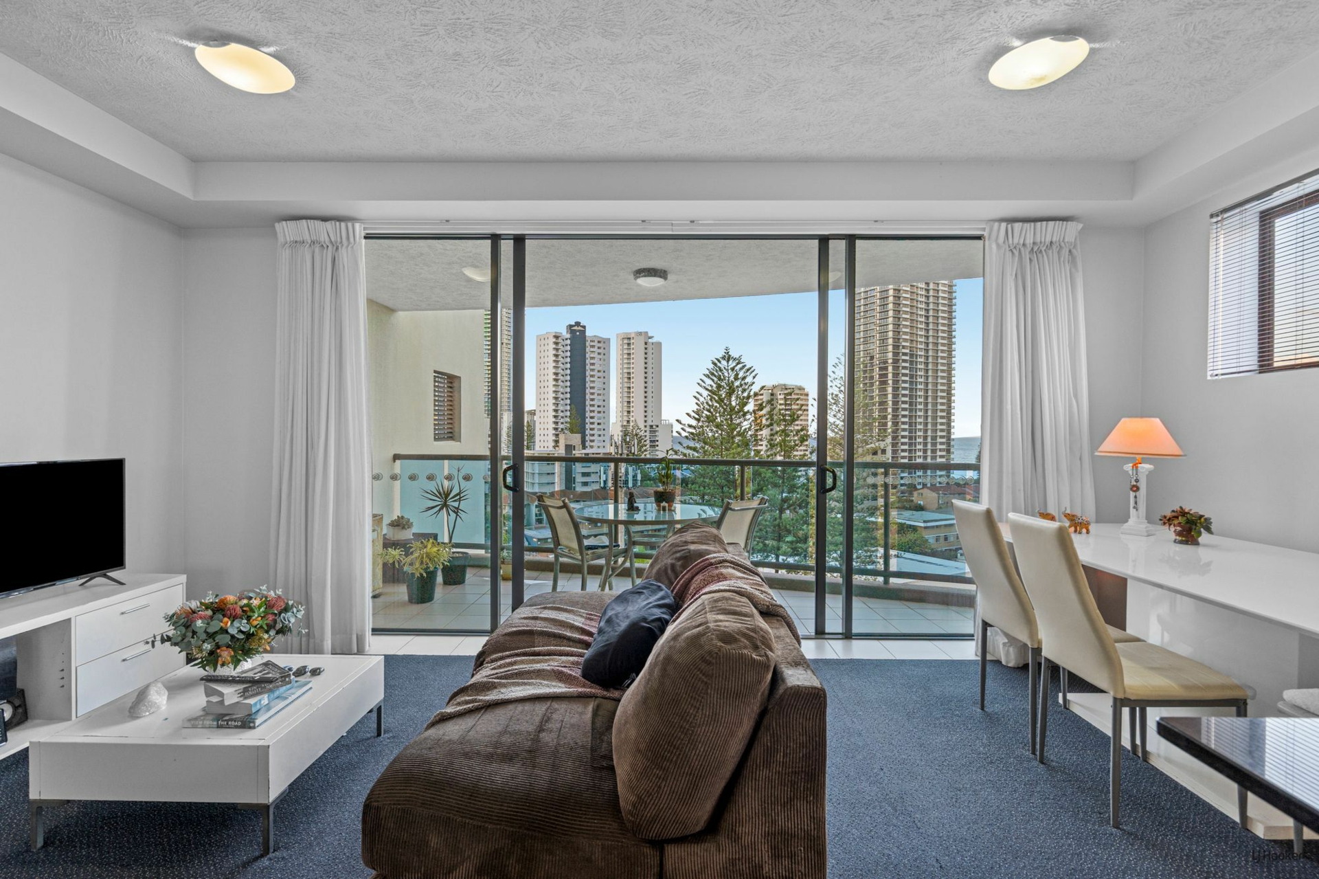 806/2865 Gold Coast Highway — photo 4 of 25