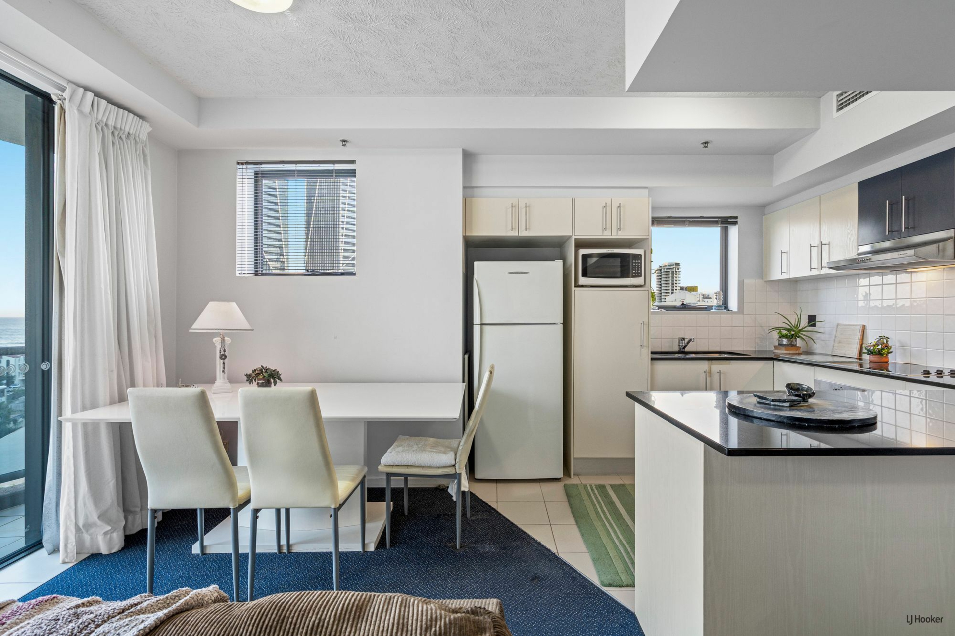 806/2865 Gold Coast Highway — photo 7 of 25
