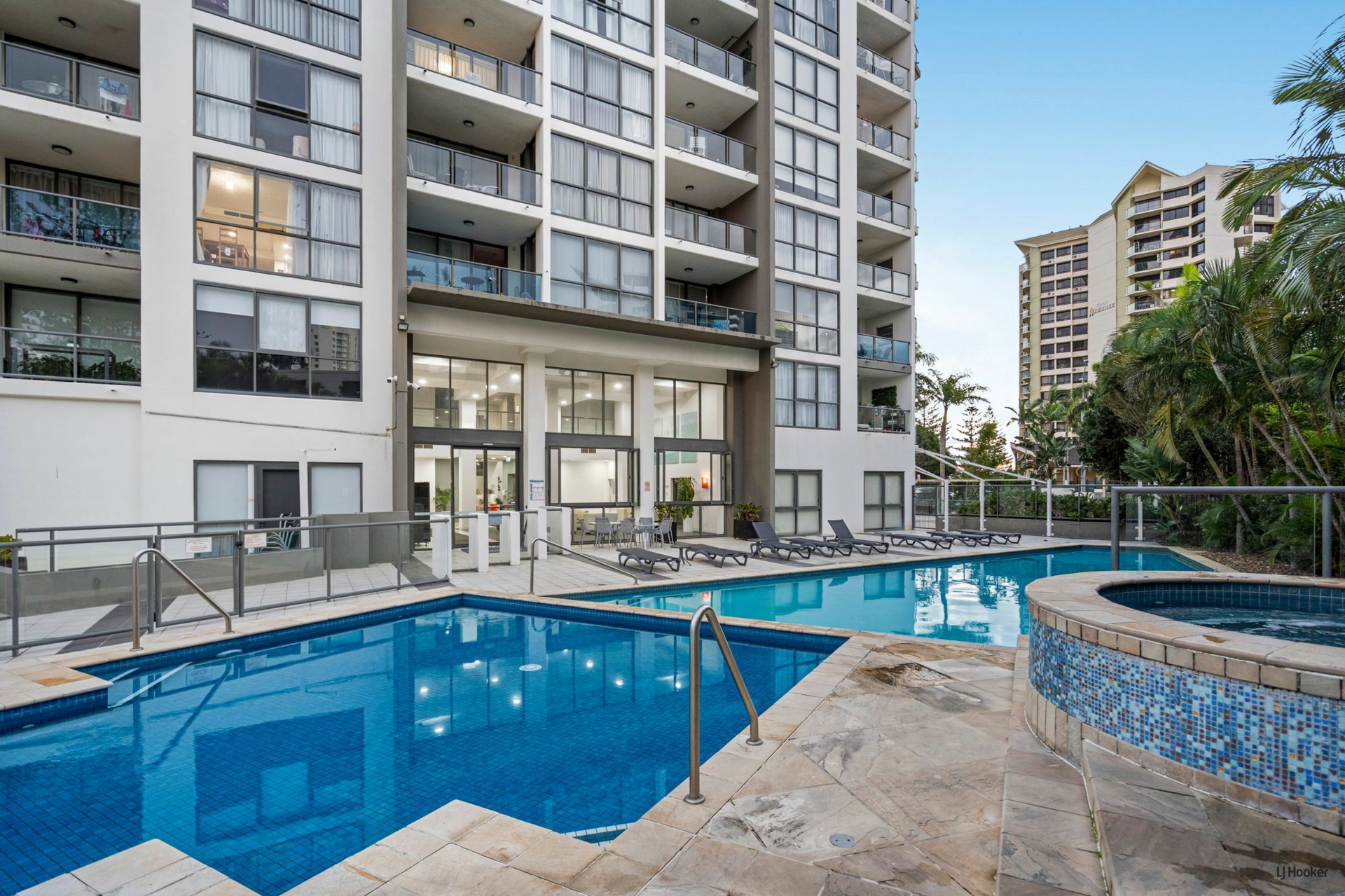 806/2865 Gold Coast Highway — photo 19 of 25