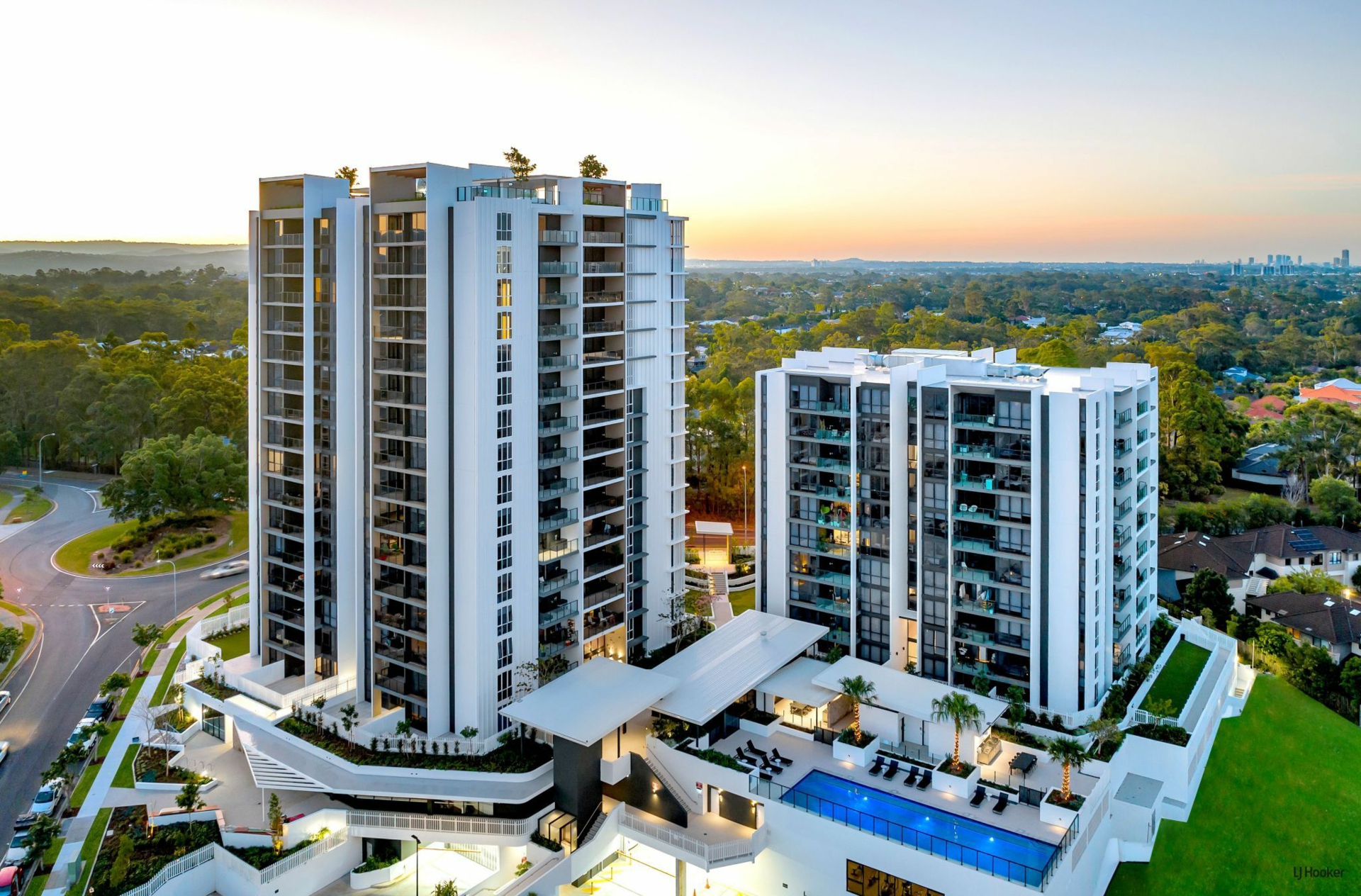 41507/2 Main Street — photo from LJ Hooker Southern Gold Coast