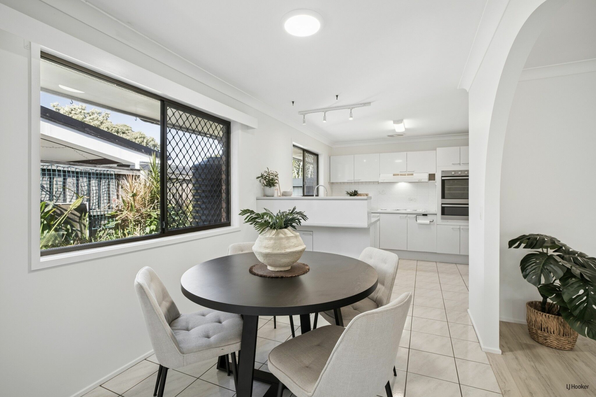 155 Markeri Street — photo 4 of 20