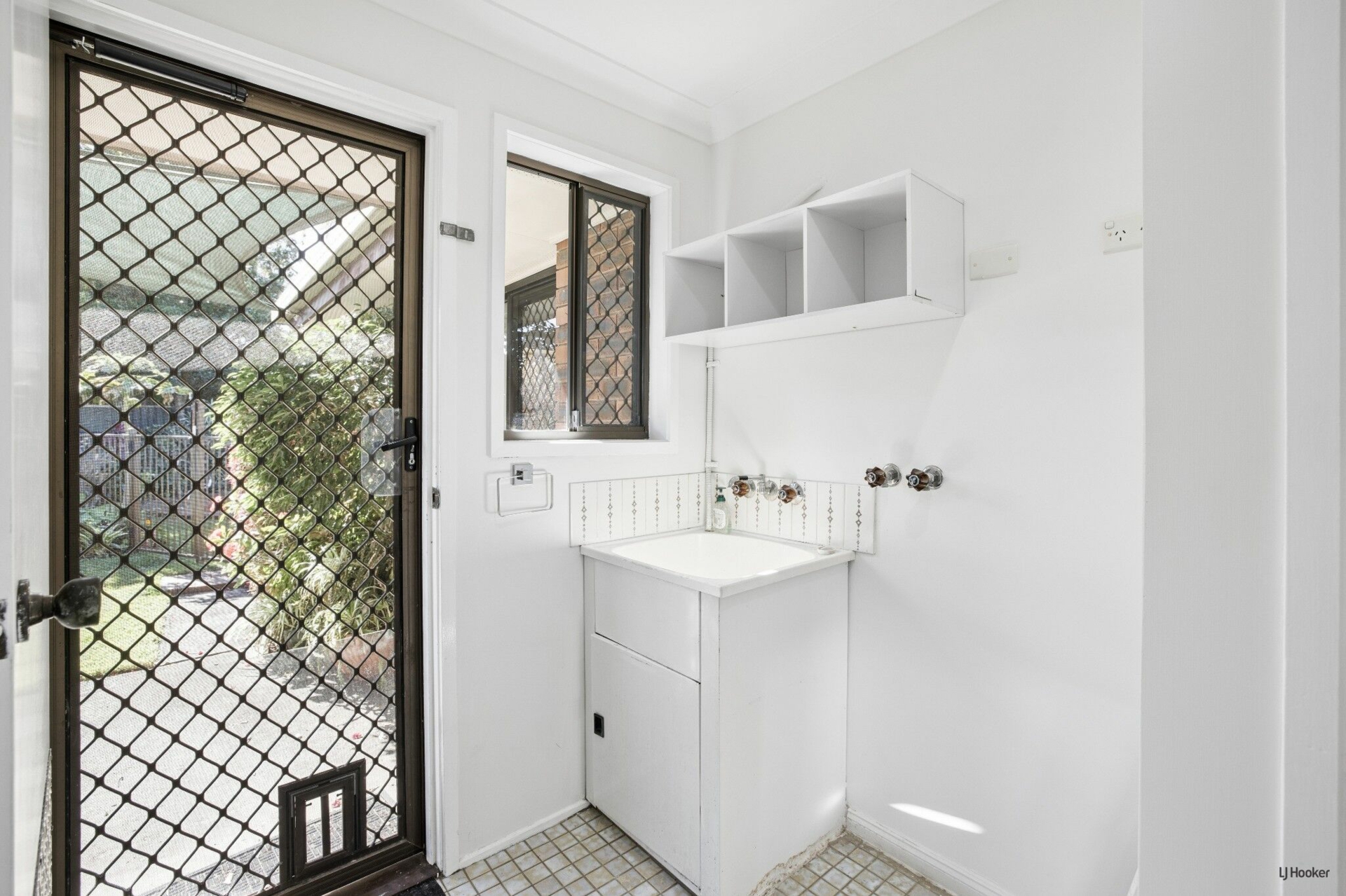 155 Markeri Street — photo 13 of 20