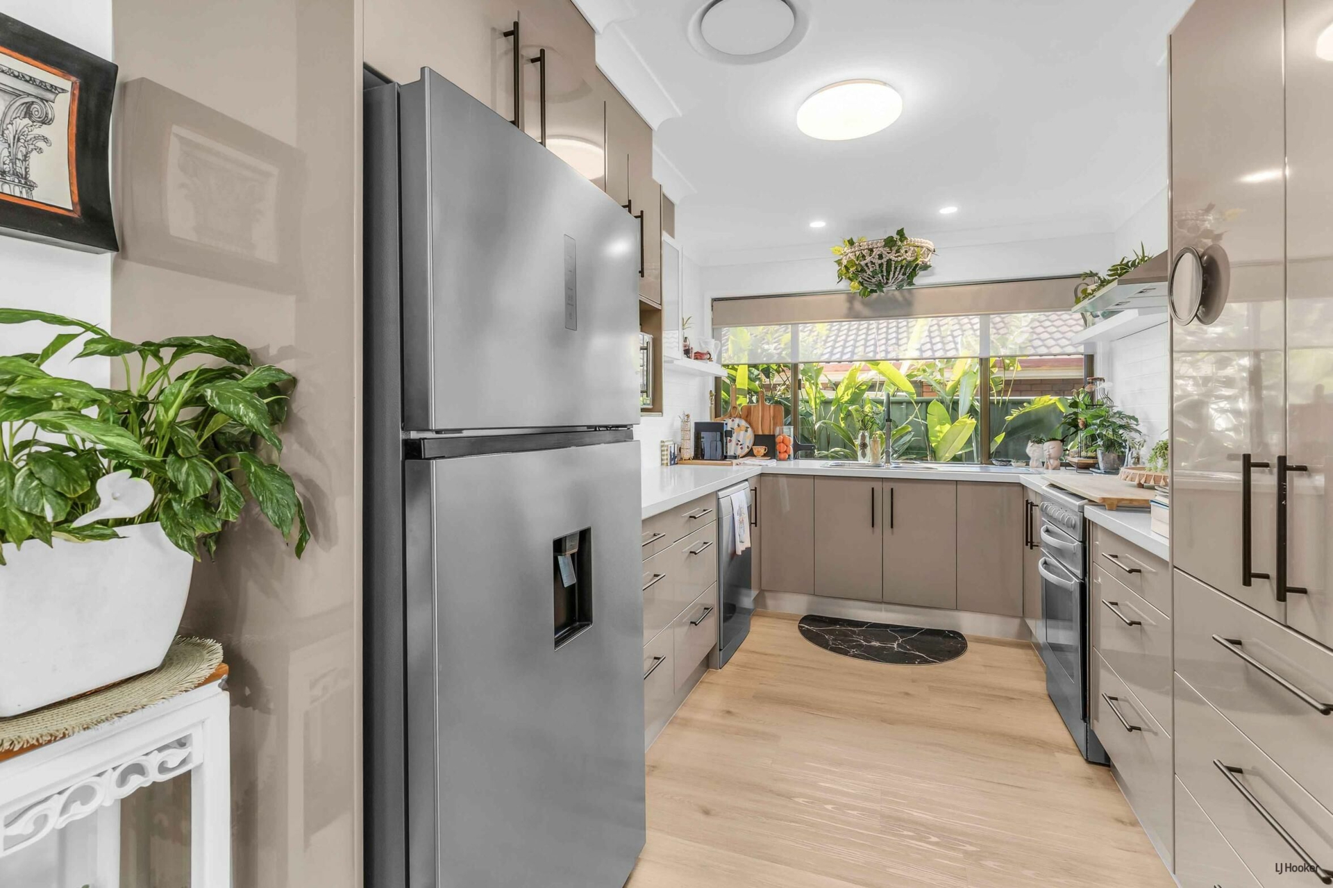 2/3 Snowgum Court — photo 4 of 15