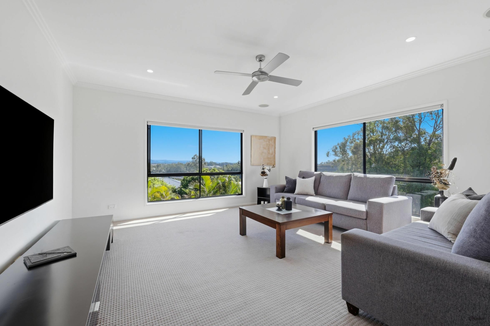 52 Sky Royal Terrace — photo 23 of 30