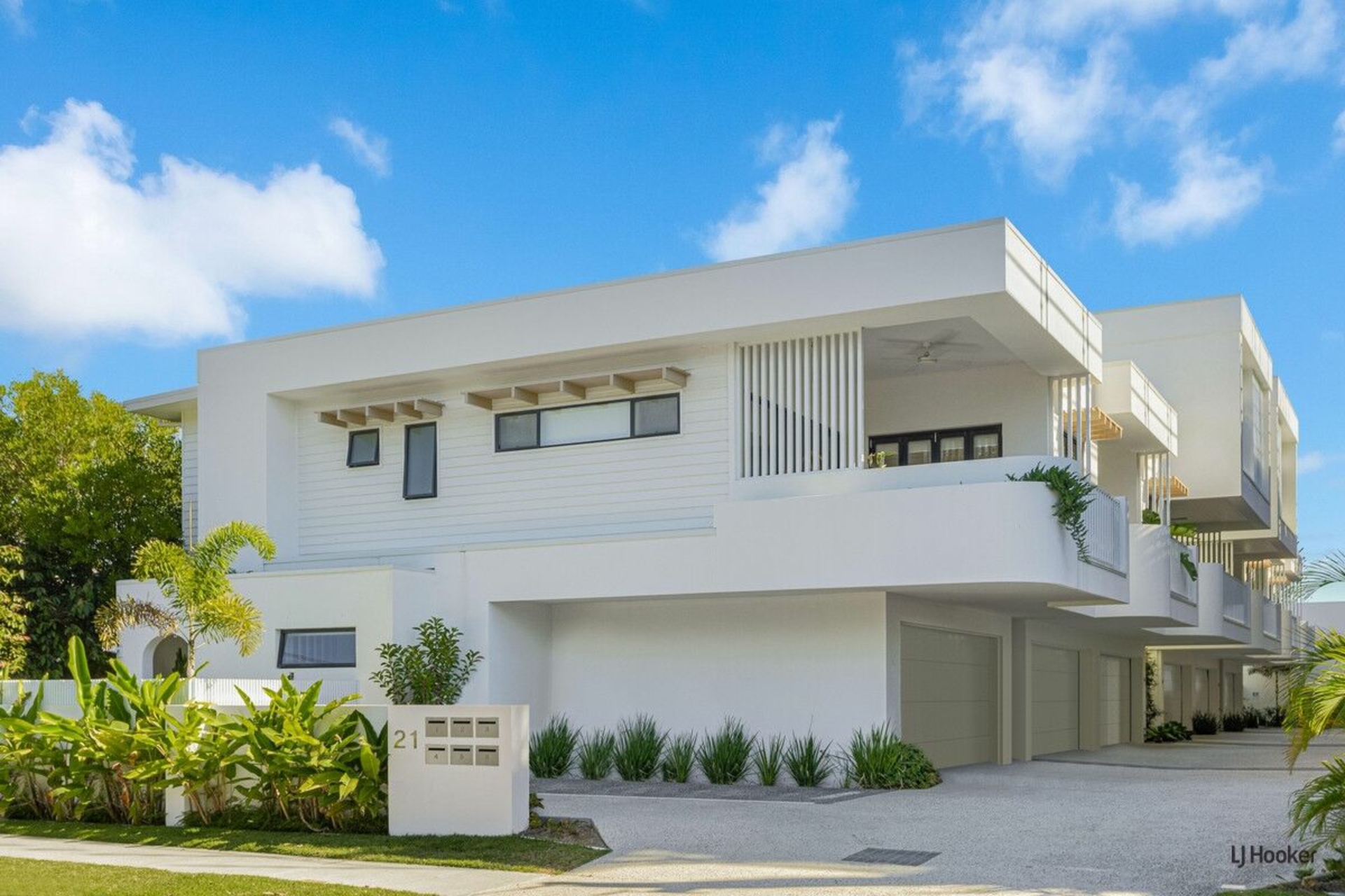 4/21 Appel Street — photo from LJ Hooker Southern Gold Coast