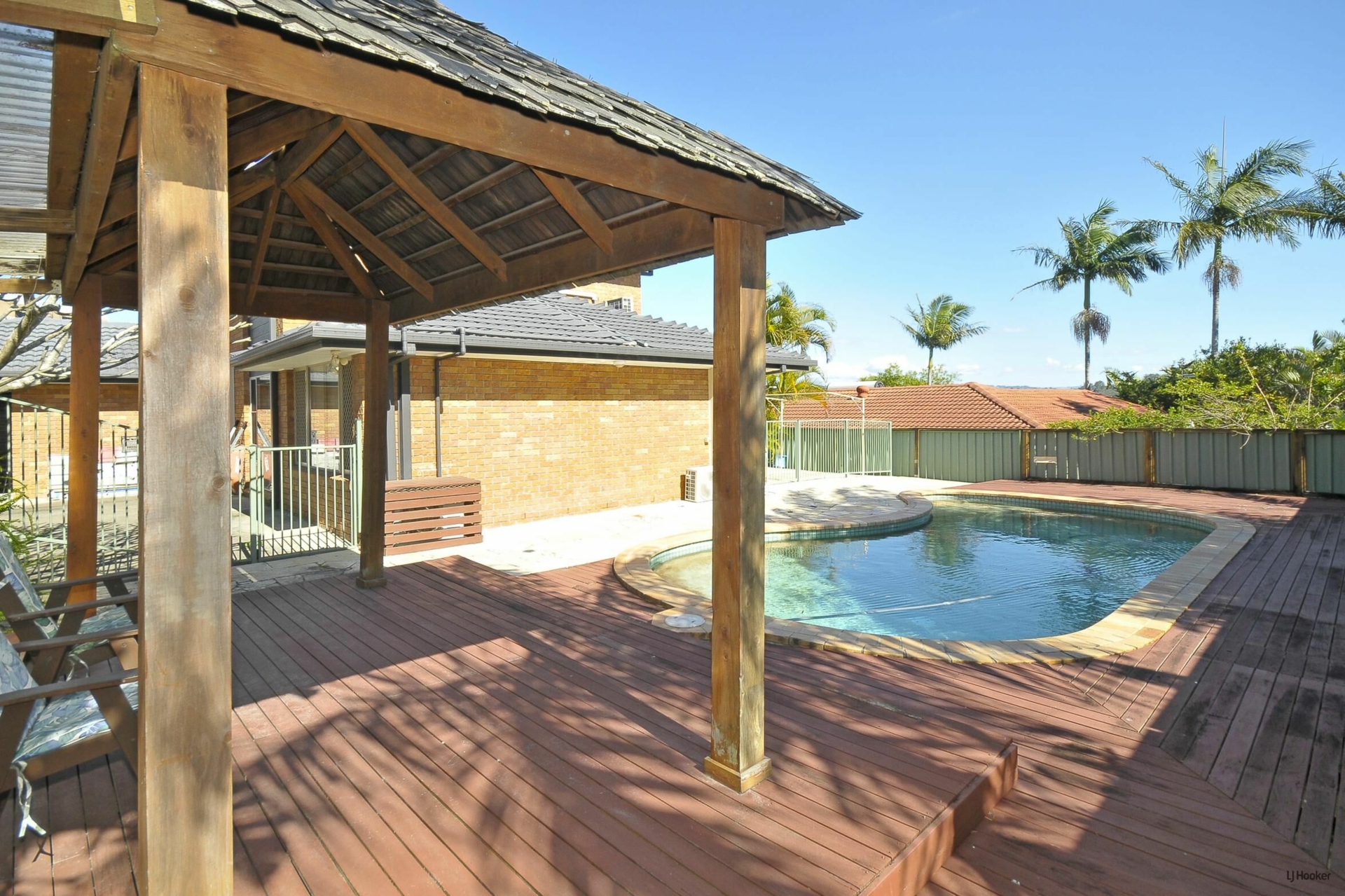 12 Currant Street — photo from LJ Hooker Southern Gold Coast