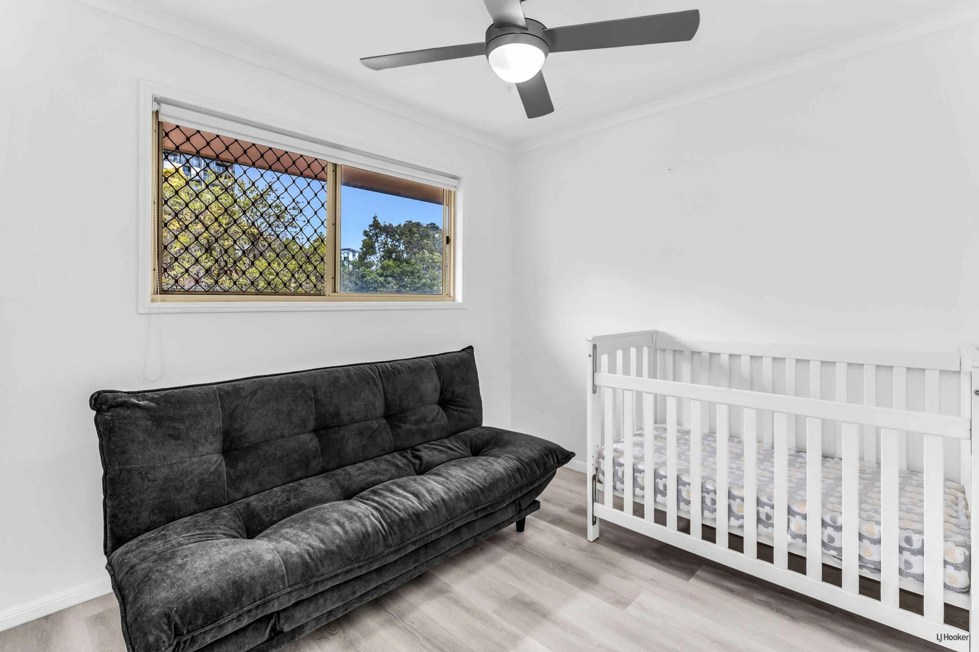 6/18 Bottlewood Court — photo 11 of 14