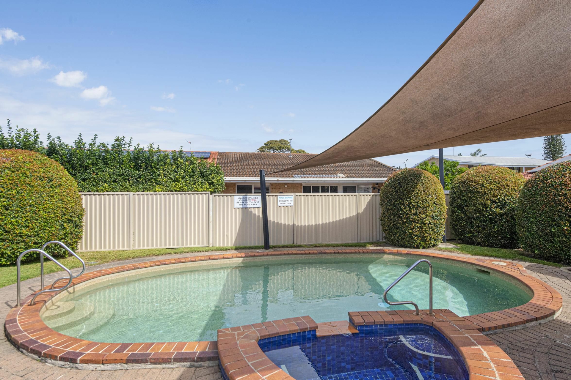 49/154 Currumbin Creek Road — photo 14 of 15