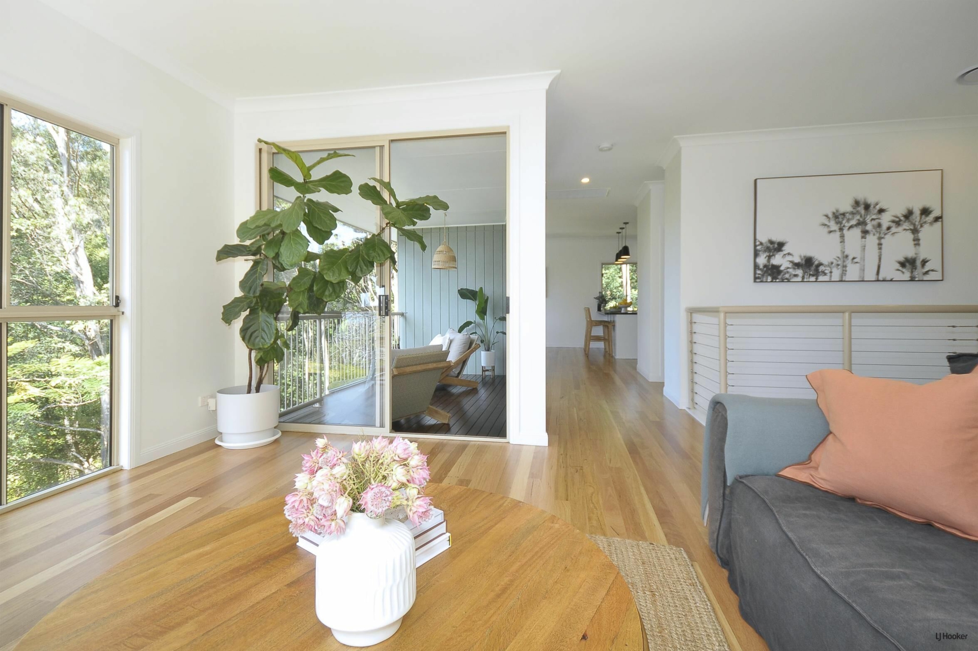 6 Sanctuary Crescent — photo 6 of 27