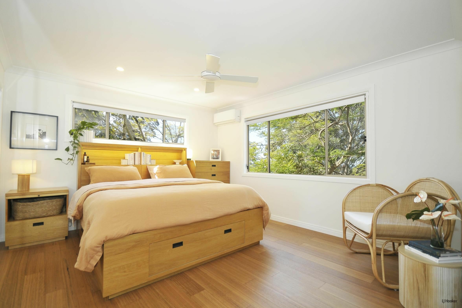 6 Sanctuary Crescent — photo 16 of 27