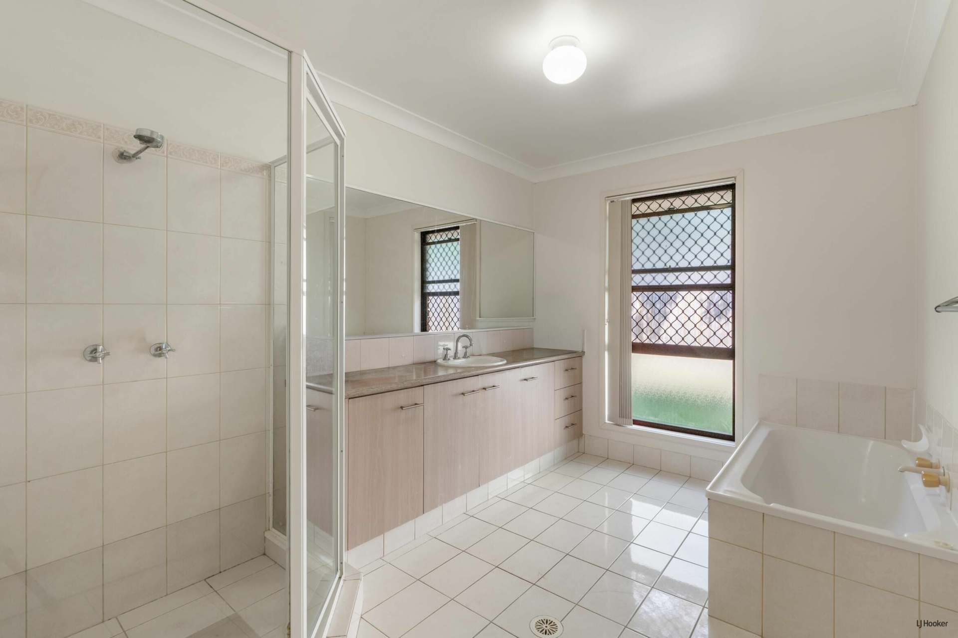 13 Goldvilla Drive — photo 7 of 18