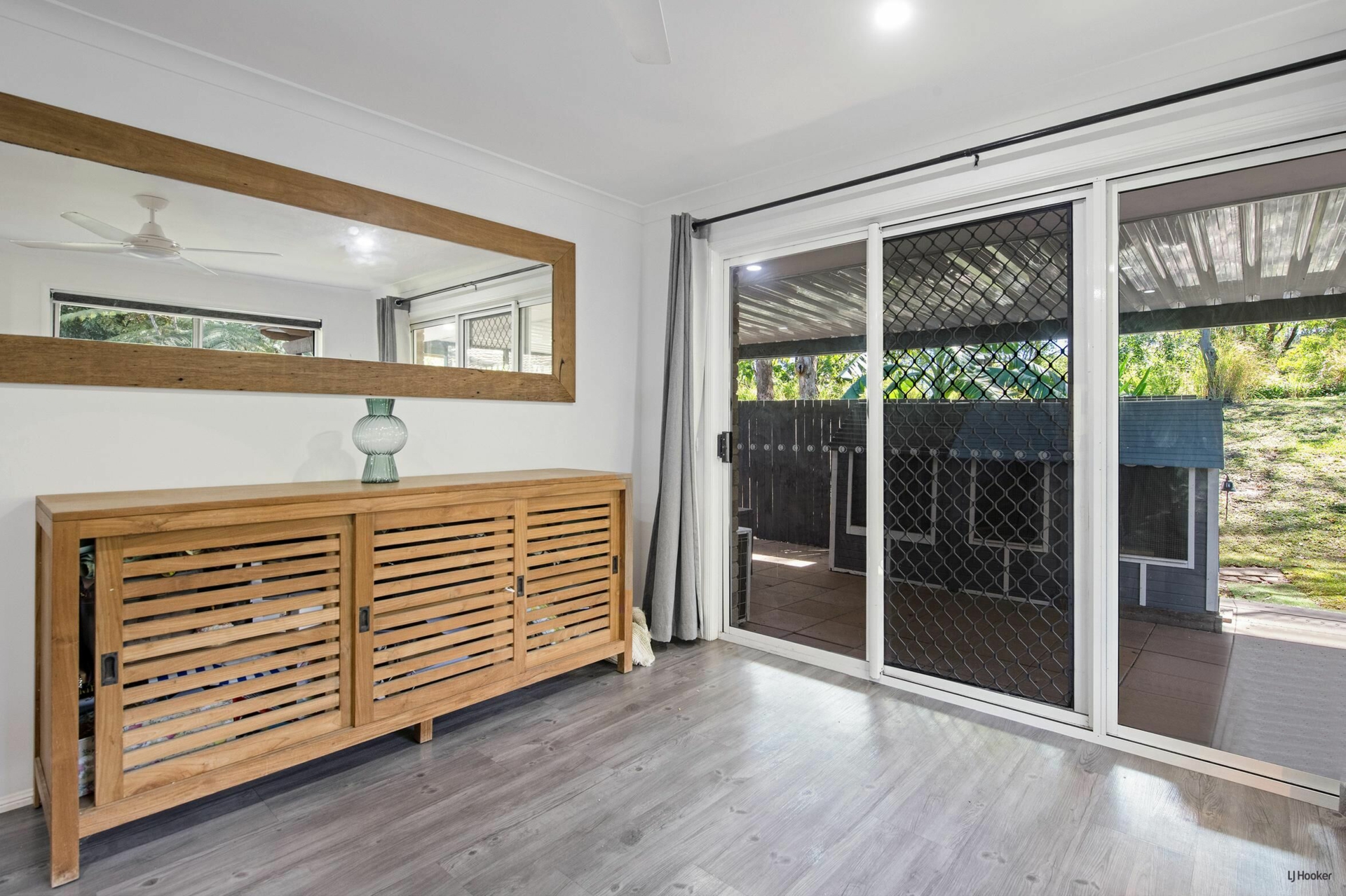 23 Mollys Place — photo 7 of 17