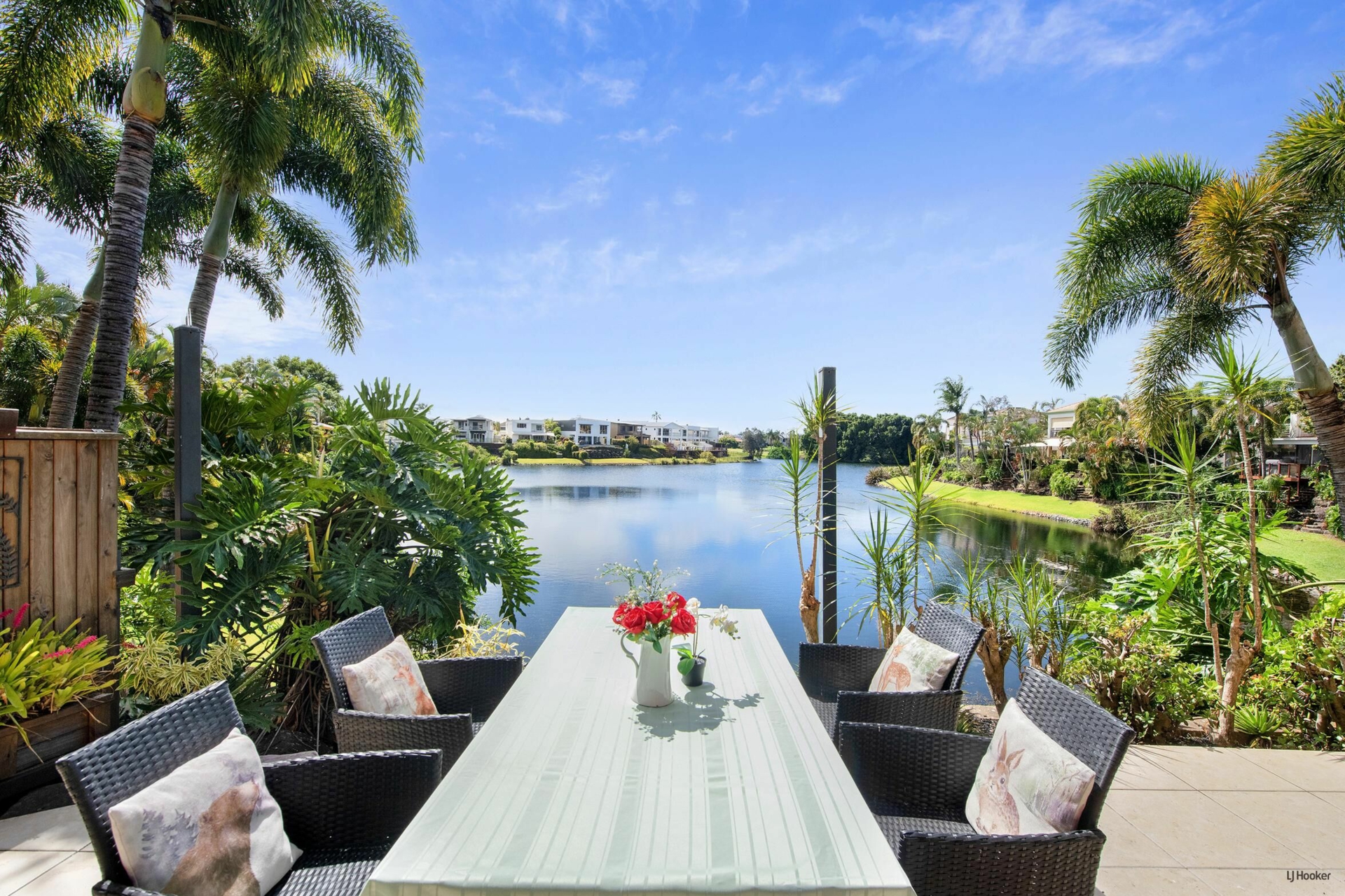 68/117 Palm Meadows Drive — photo 11 of 28