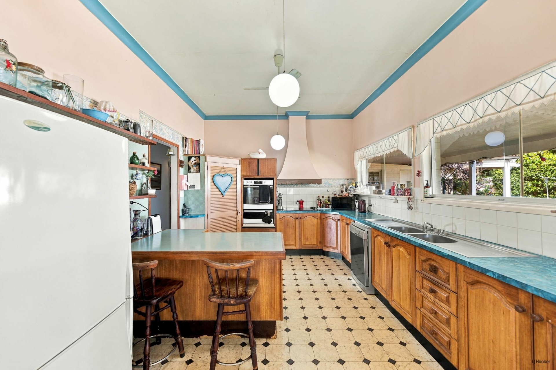 103 McLean Street — photo 6 of 21