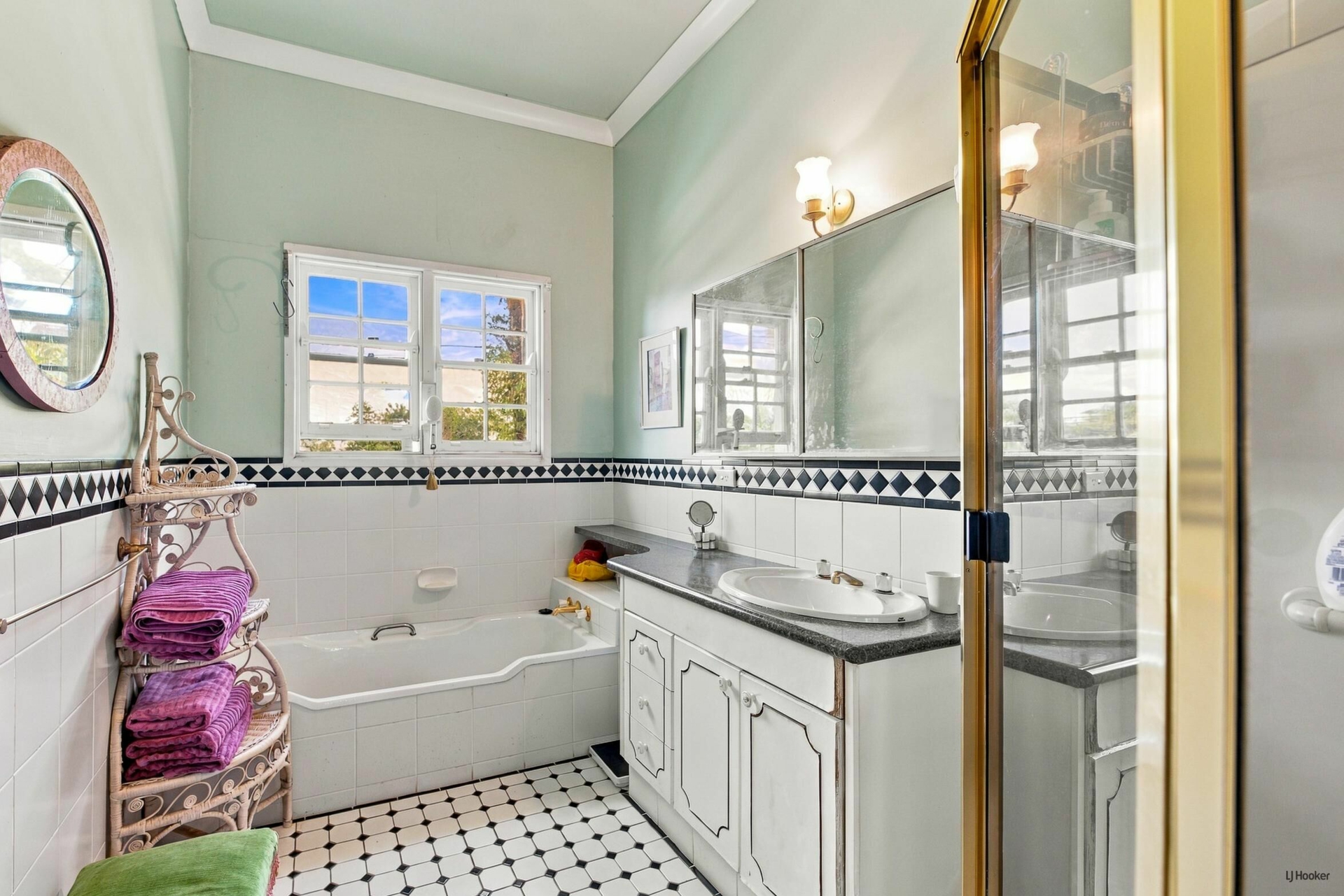 103 McLean Street — photo 14 of 21