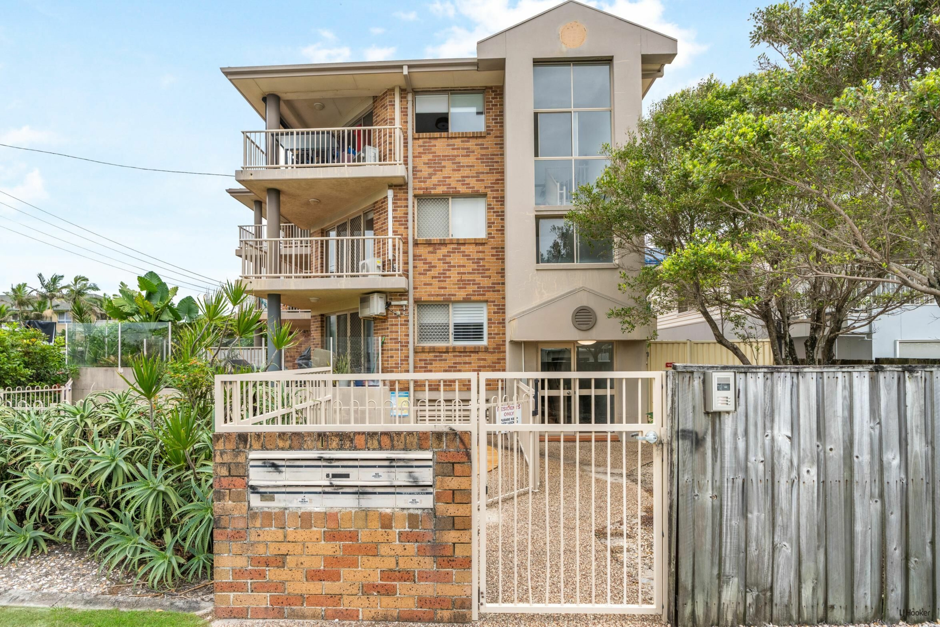 5/1260 Gold Coast Highway — photo 14 of 16