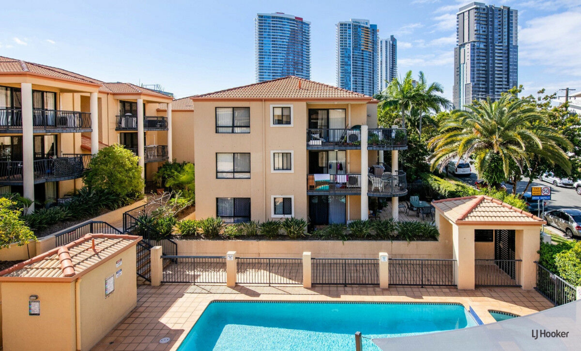 30/16-26 Waverley Street — photo from LJ Hooker Southern Gold Coast