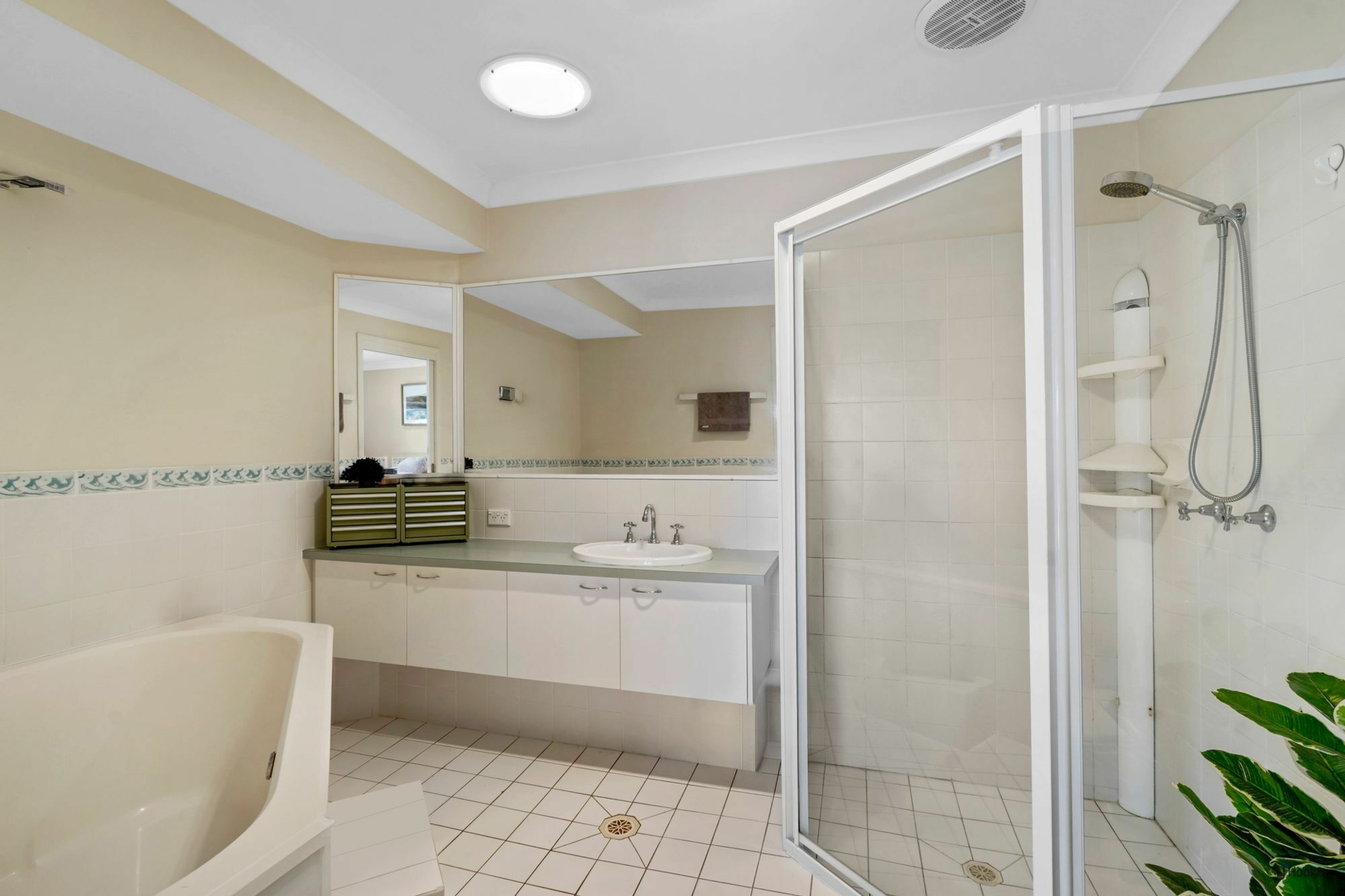 16 Harris Court — photo 11 of 25