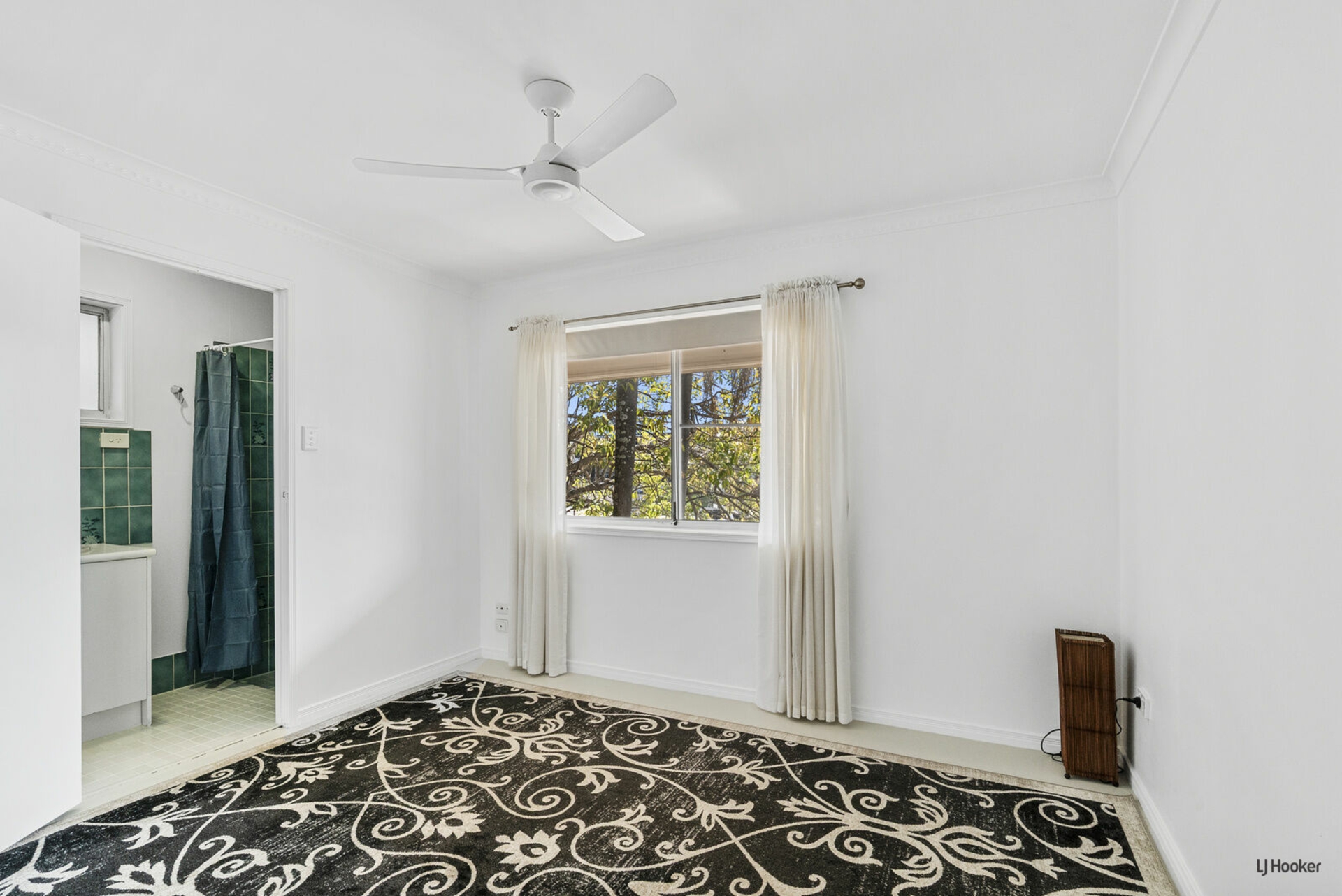 2/12 Inga Avenue — photo 5 of 10