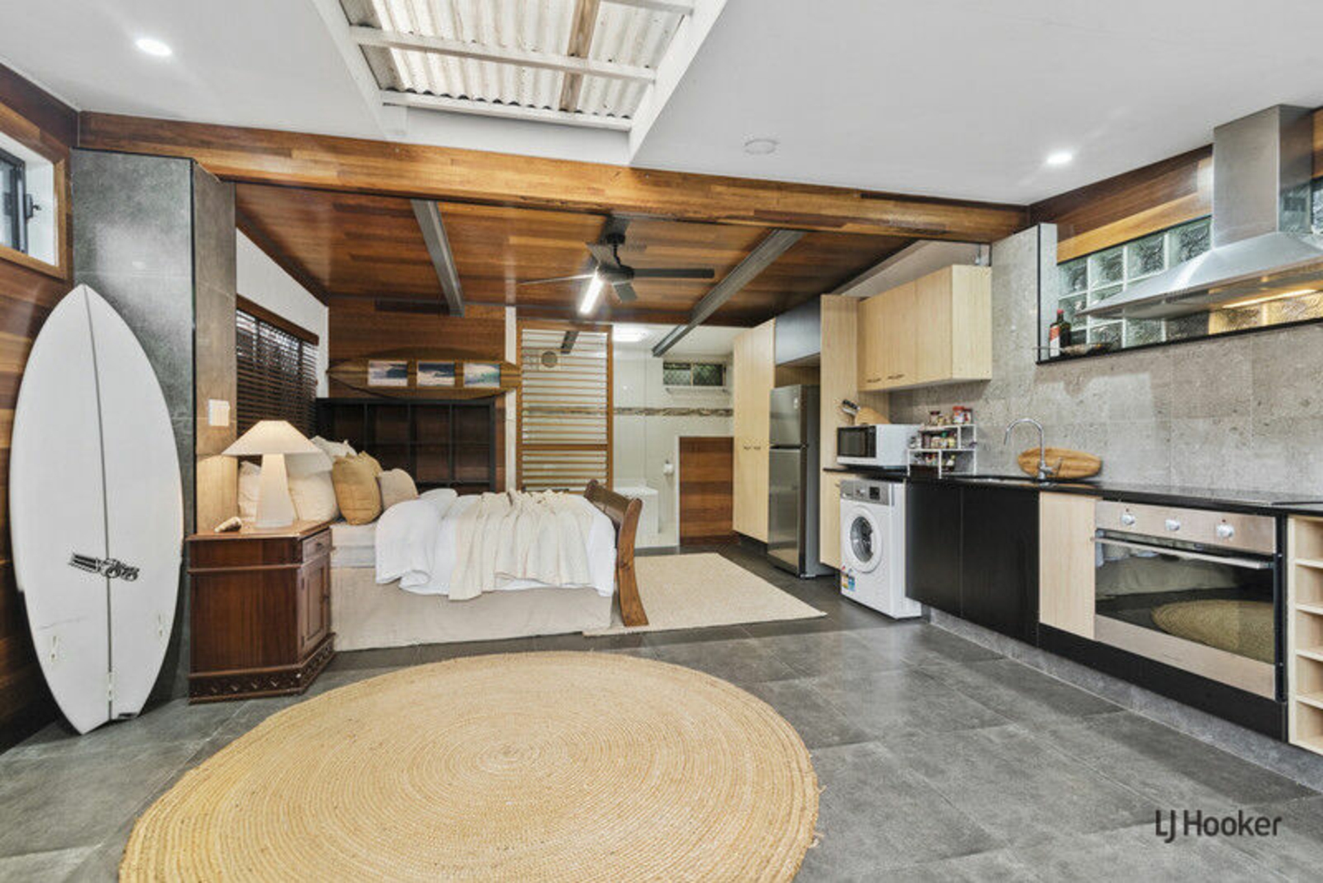 20 Carlyle Drive — photo 10 of 16