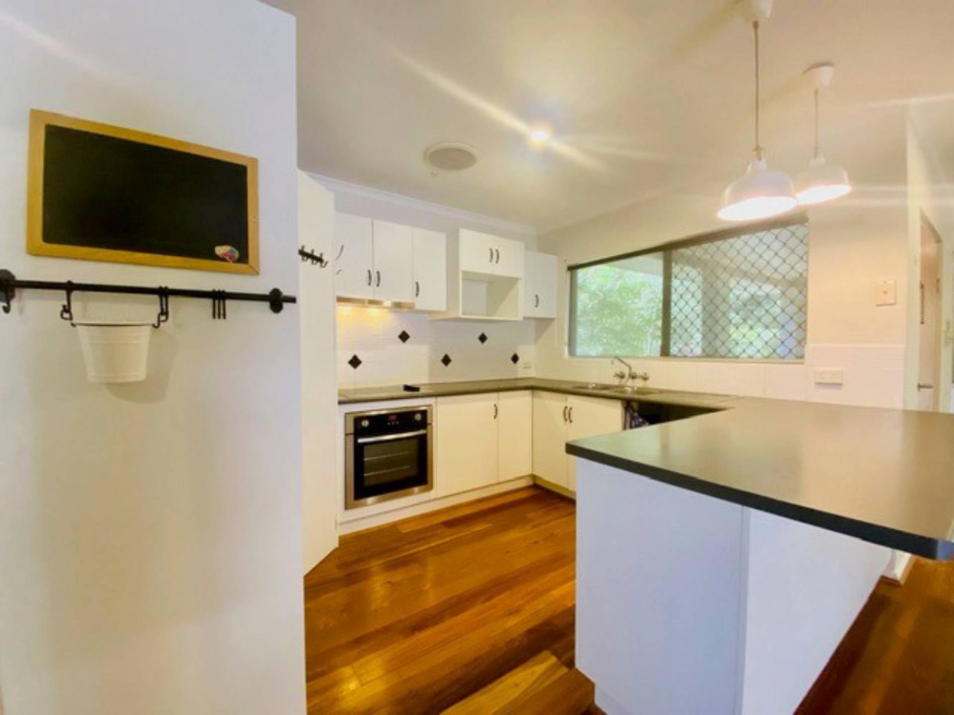 14-16 Leon Close, BRINSMEAD