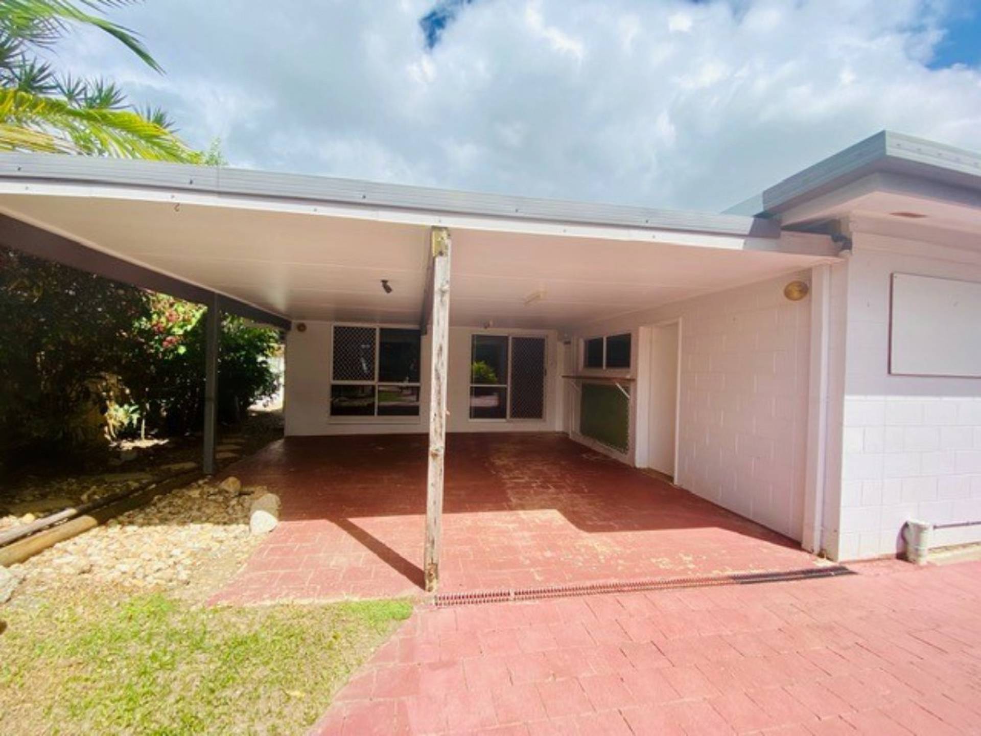 14-16 Leon Close, BRINSMEAD