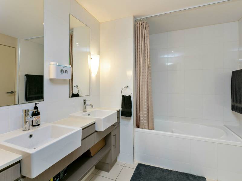 716/12 Gregory Street, WESTCOURT