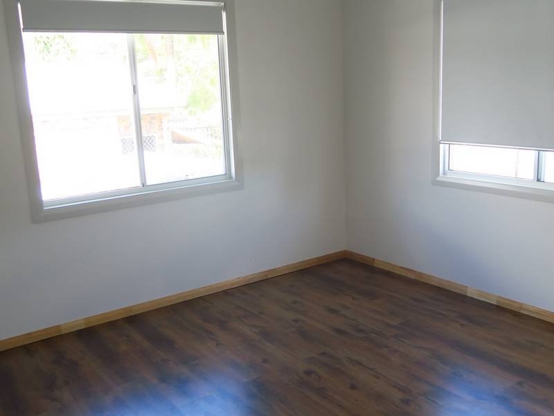 9 Moody Street, MANUNDA