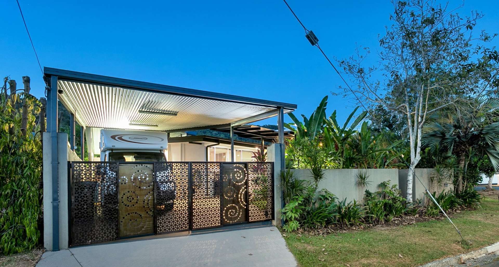 2-4 Kevin Street, WHITFIELD