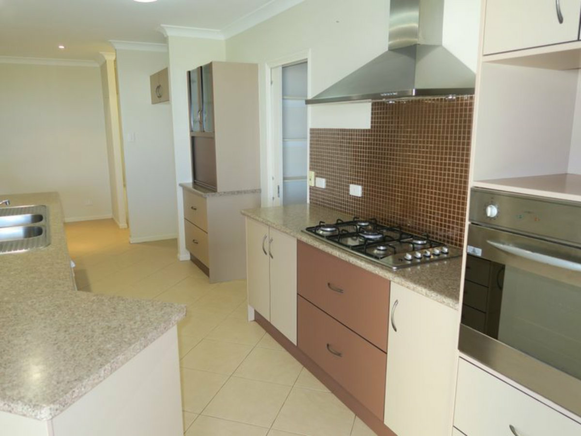 1 Monsoon Terrace, MOUNT SHERIDAN