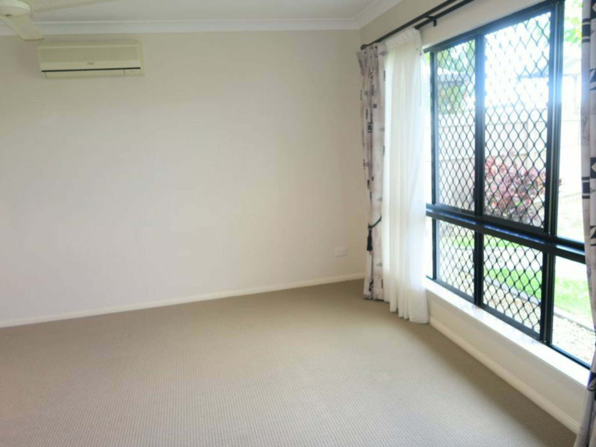 1 Monsoon Terrace, MOUNT SHERIDAN