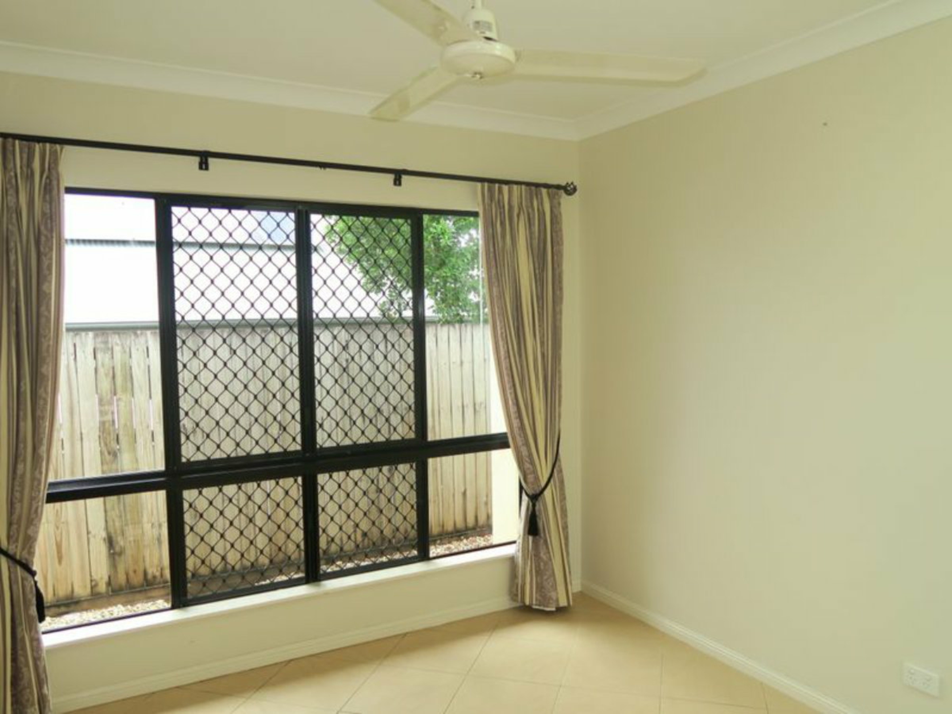 1 Monsoon Terrace, MOUNT SHERIDAN