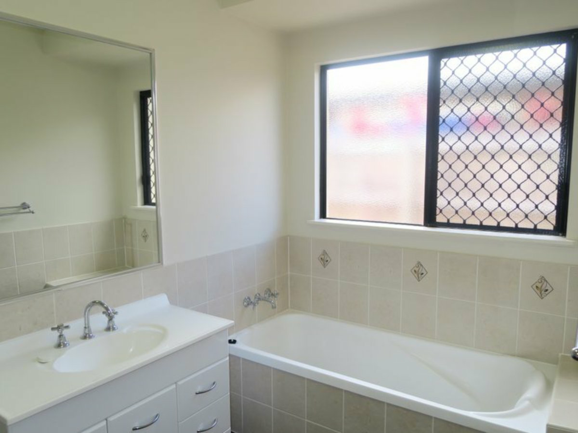 1 Monsoon Terrace, MOUNT SHERIDAN