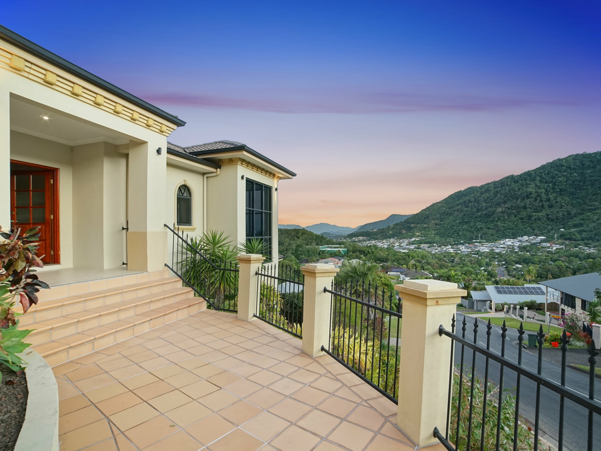 46 East Parkridge Drive, Brinsmead