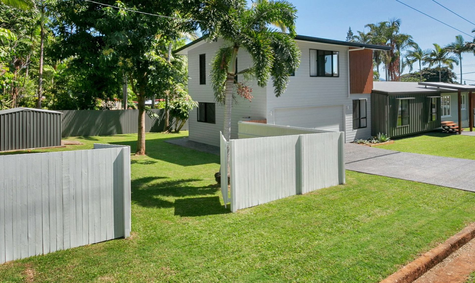 2 Maree Street, FRESHWATER