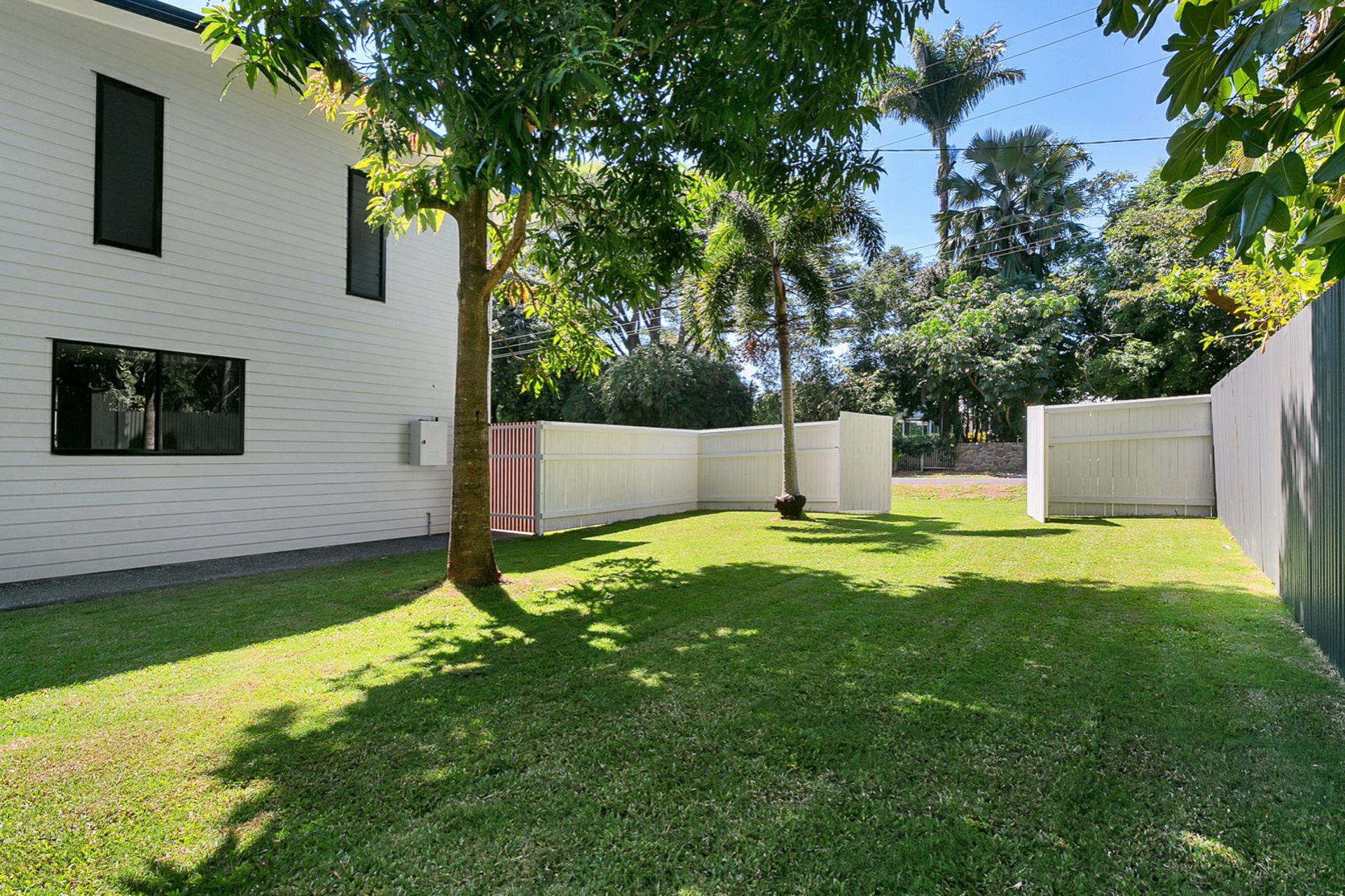 2 Maree Street, FRESHWATER