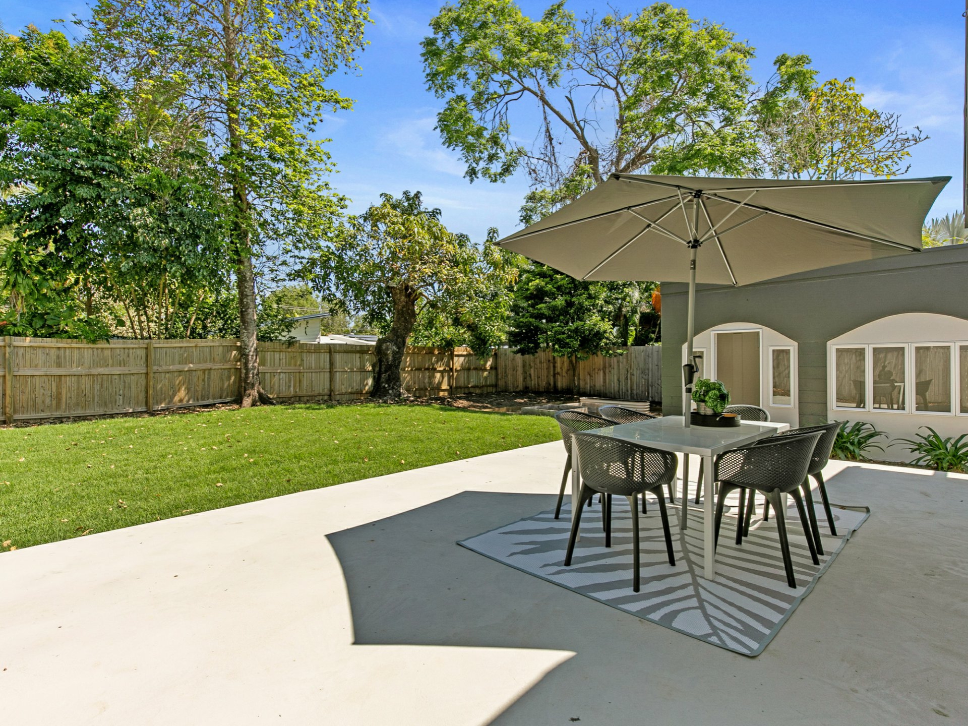 7 Tamarind Street, HOLLOWAYS BEACH