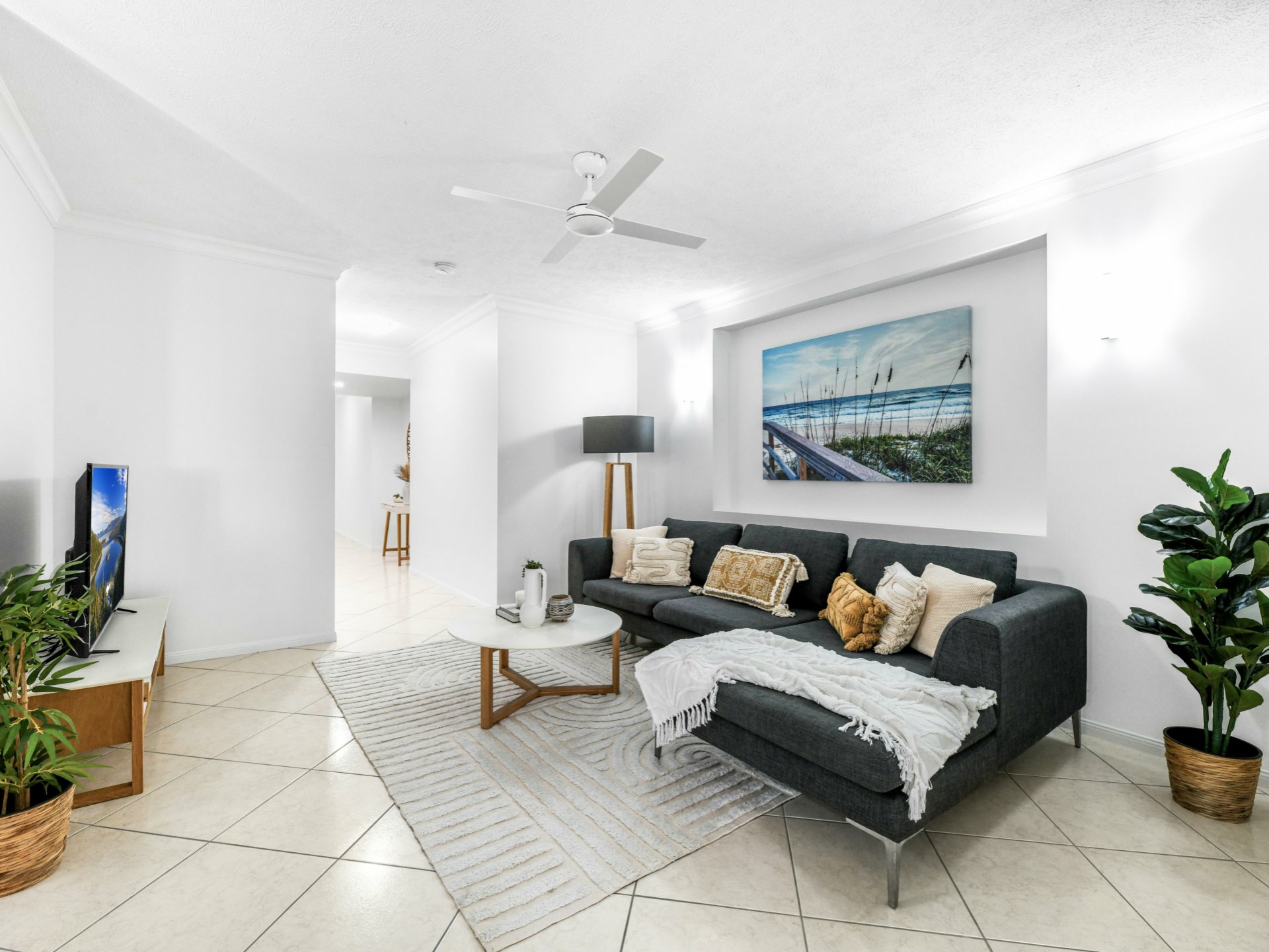 502/2-10 Greenslopes Street, CAIRNS NORTH