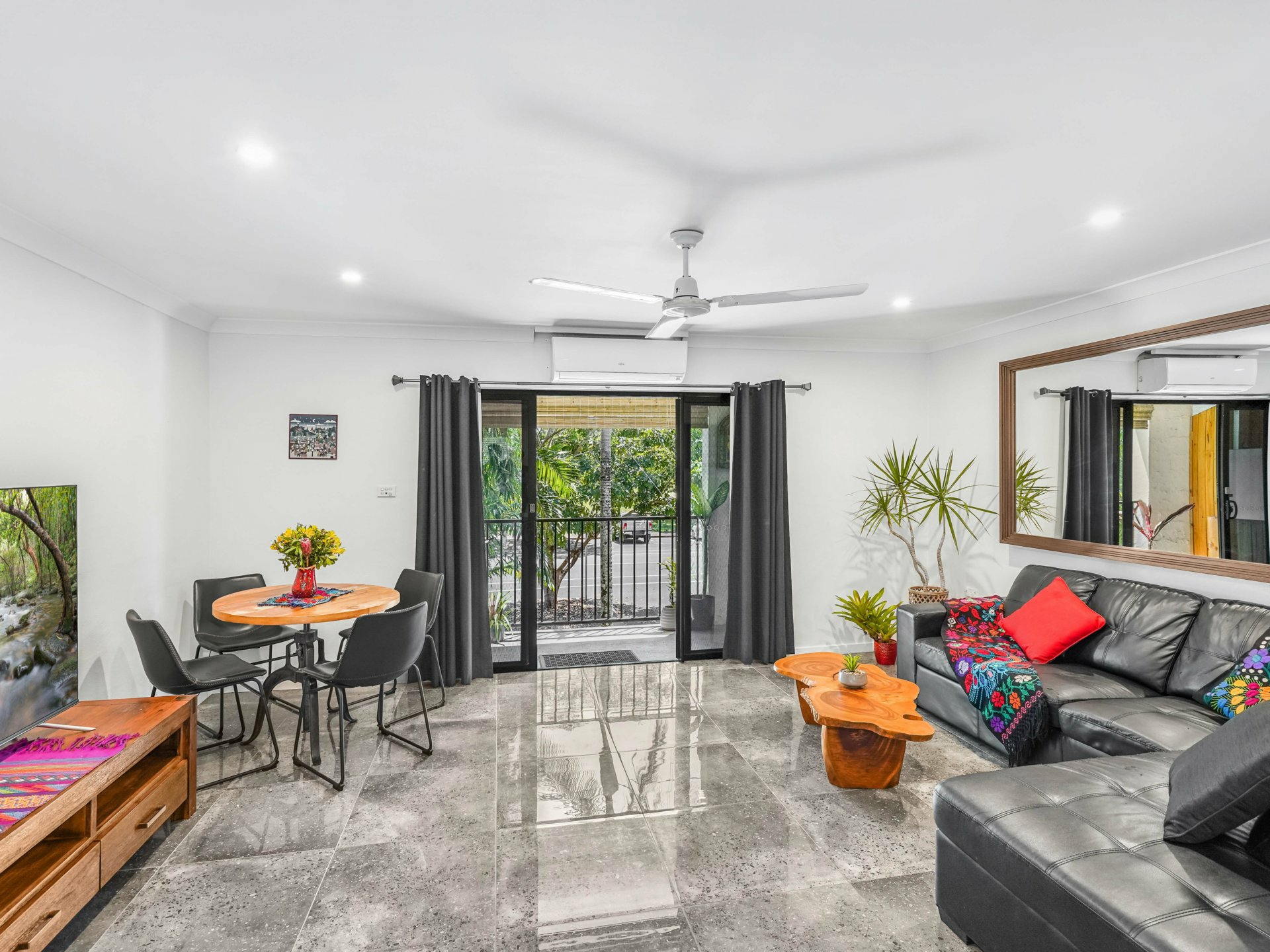 6/112 Digger Street, Cairns North